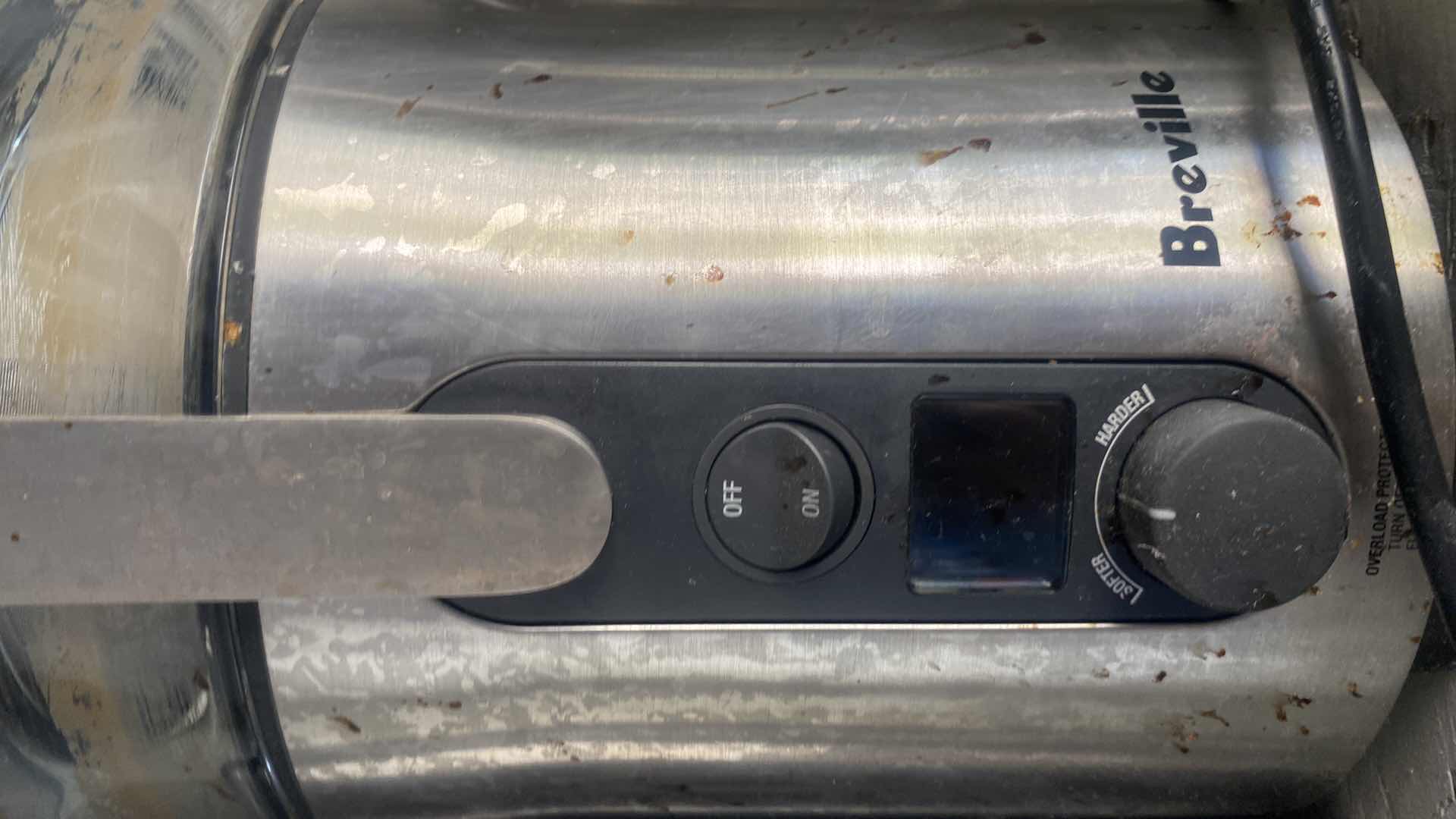 Photo 1 of SHELF IN GARAGE - BREVILLE JUICER - REQUIRES CLEANING