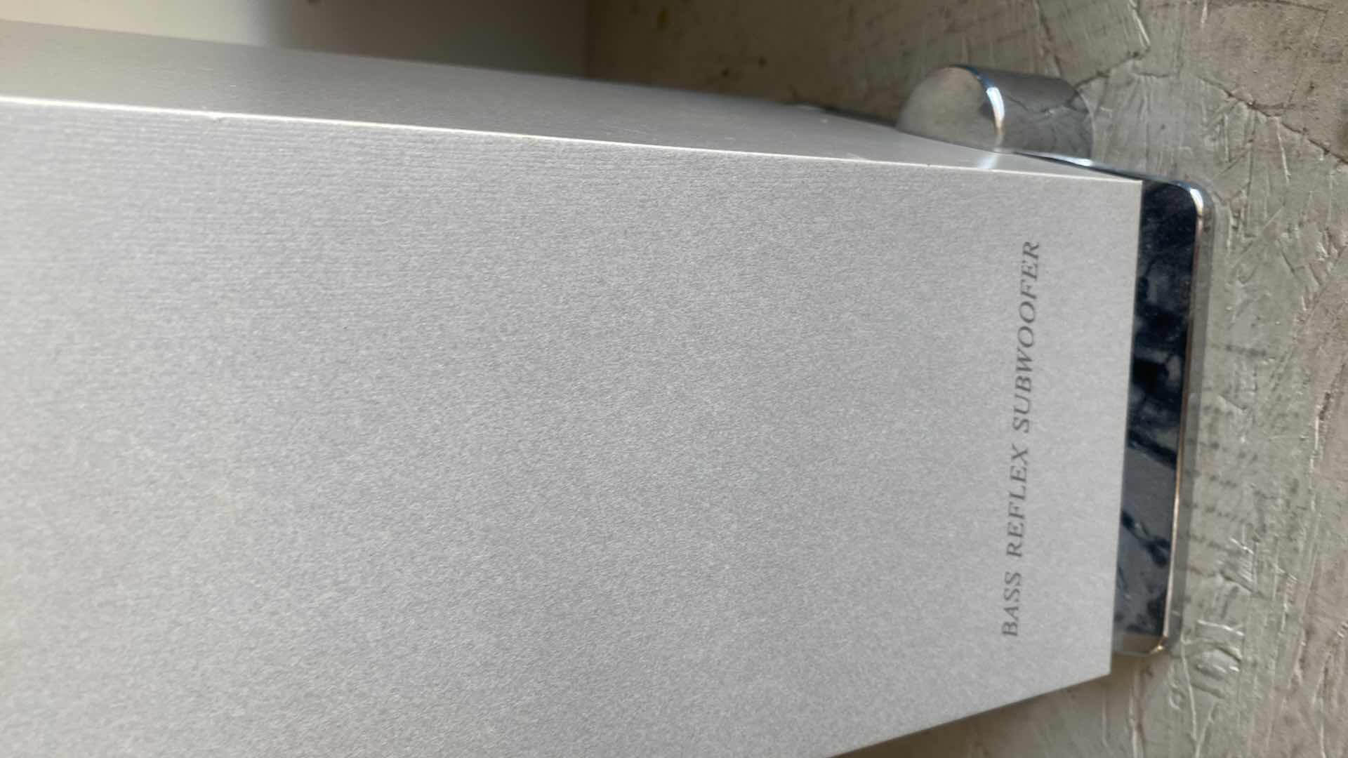 Photo 1 of SONY SUBWOOFER - NO CORDS