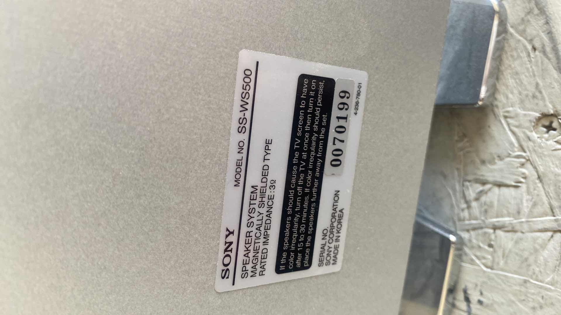 Photo 1 of SONY SUBWOOFER - NO CORDS