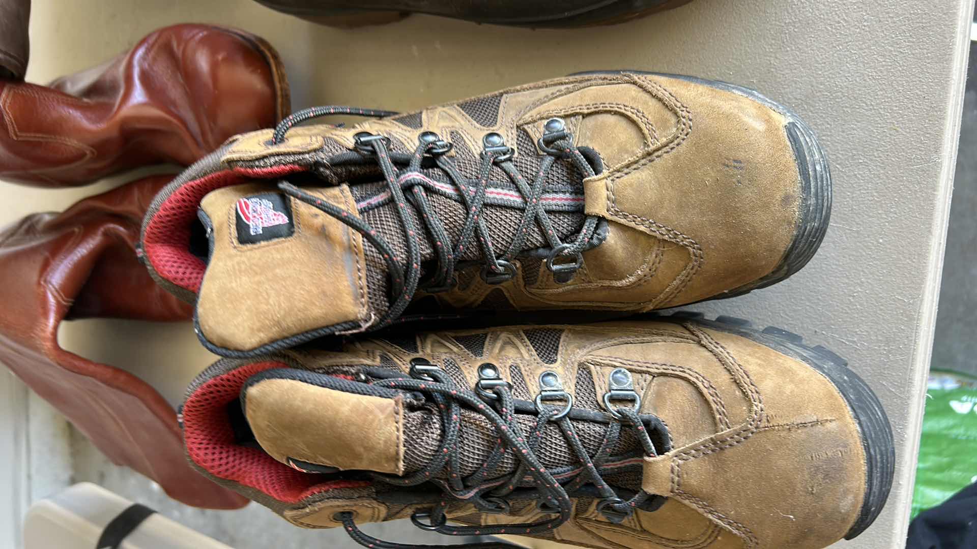 View 2 of 6 PAIRS MENS SHOE ASSORTMENT MENS 10 & 42.5