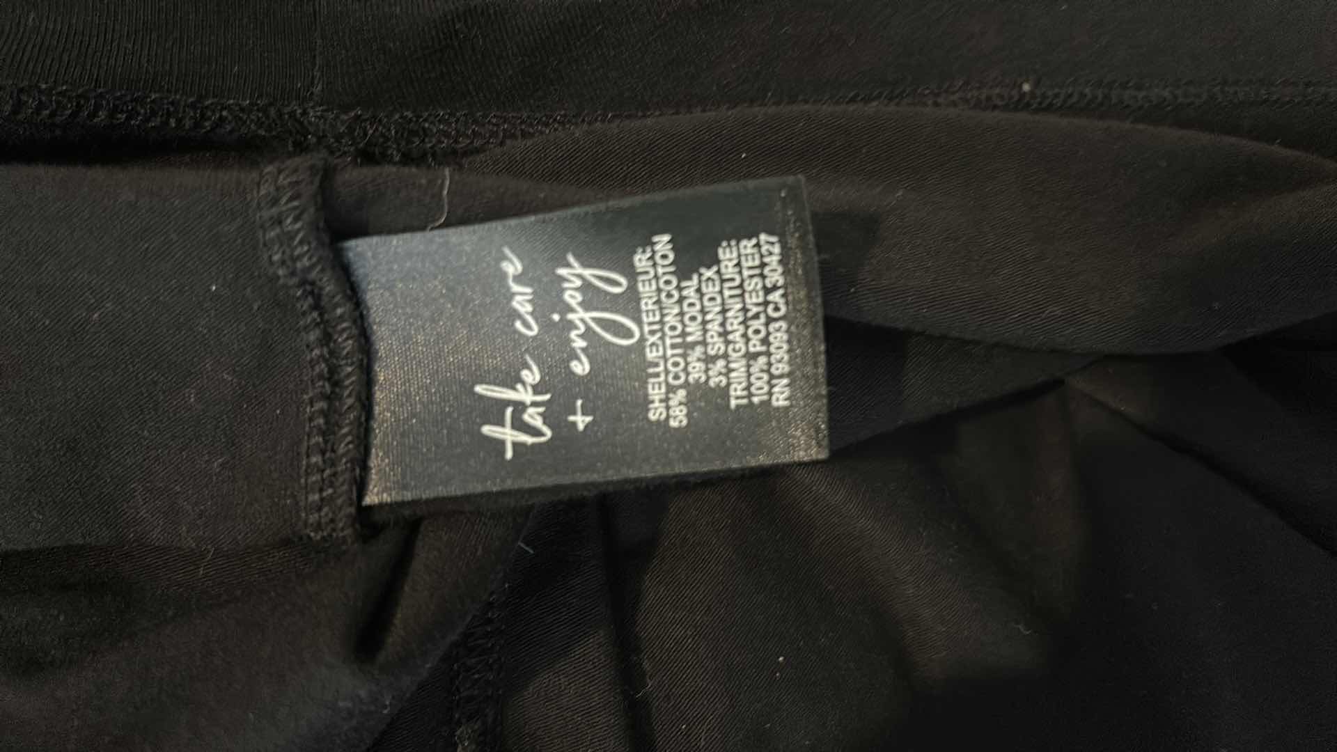 Photo 1 of WOMENS BLACK NIC-ZOE BLACK TOP SIZE MED