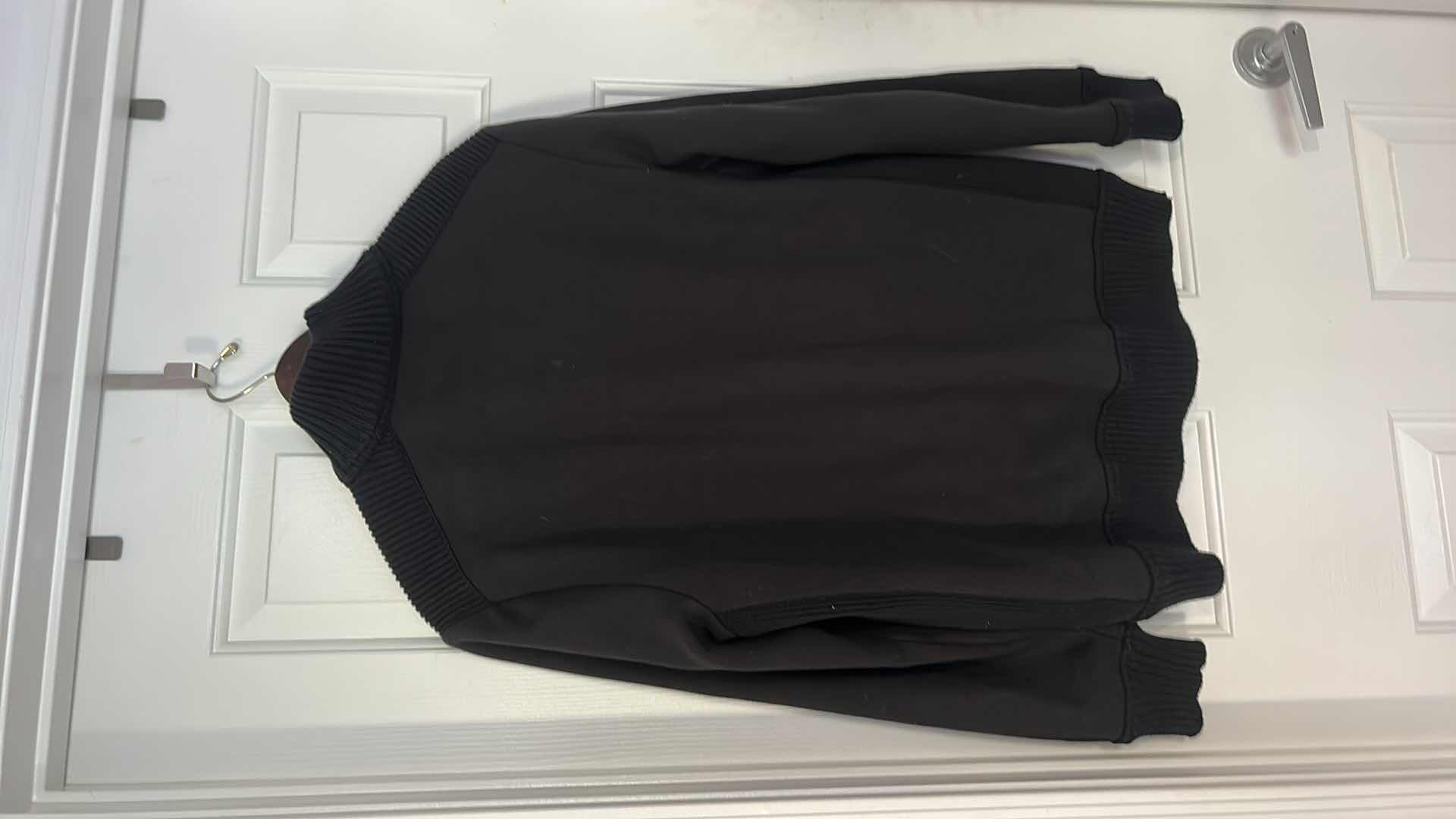 Photo 1 of MENS CLOTHING- TED BAKER LONDON, BUTTON UP / ZIP UP SWEATER JACKET SIZE SMALL