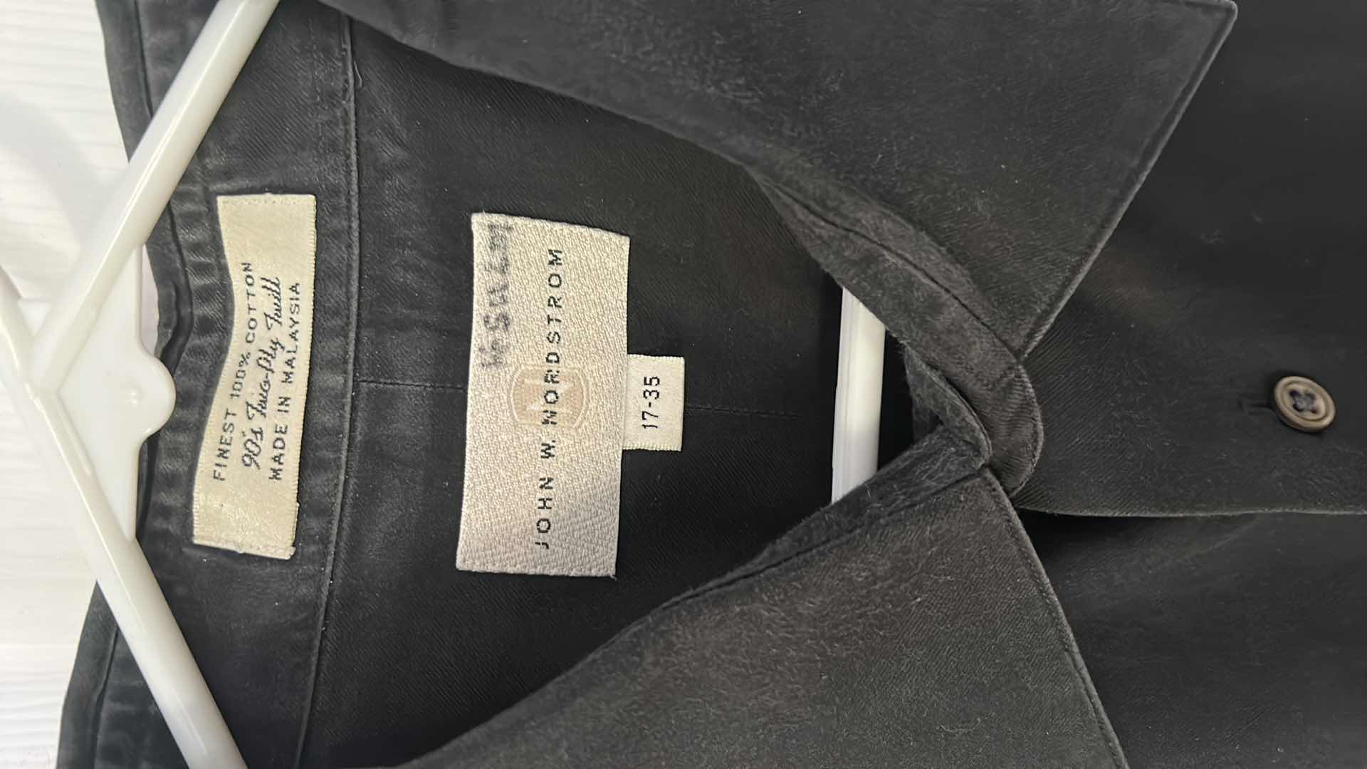 Photo 1 of MENS CLOTHING- JOHN W NORDSTROM FINEST 100% COTTON 2PLY COLLARED BUTTON DOWN SHIRT SIZE 17 x 35