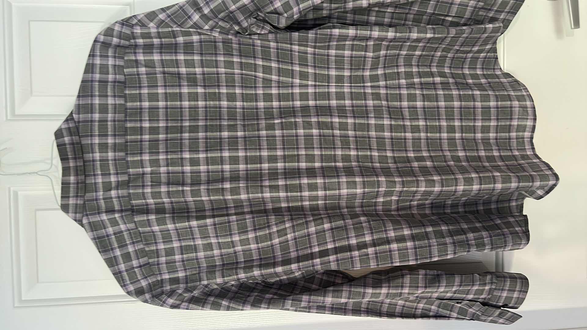 Photo 1 of MENS CLOTHING- JOHN VARVATOS WASHABLE SILK COLLARED BUTTON DOWN SHIRT SIZE XL