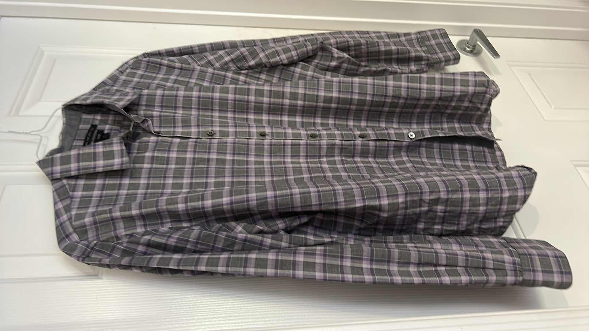 Photo 1 of MENS CLOTHING- JOHN VARVATOS WASHABLE SILK COLLARED BUTTON DOWN SHIRT SIZE XL