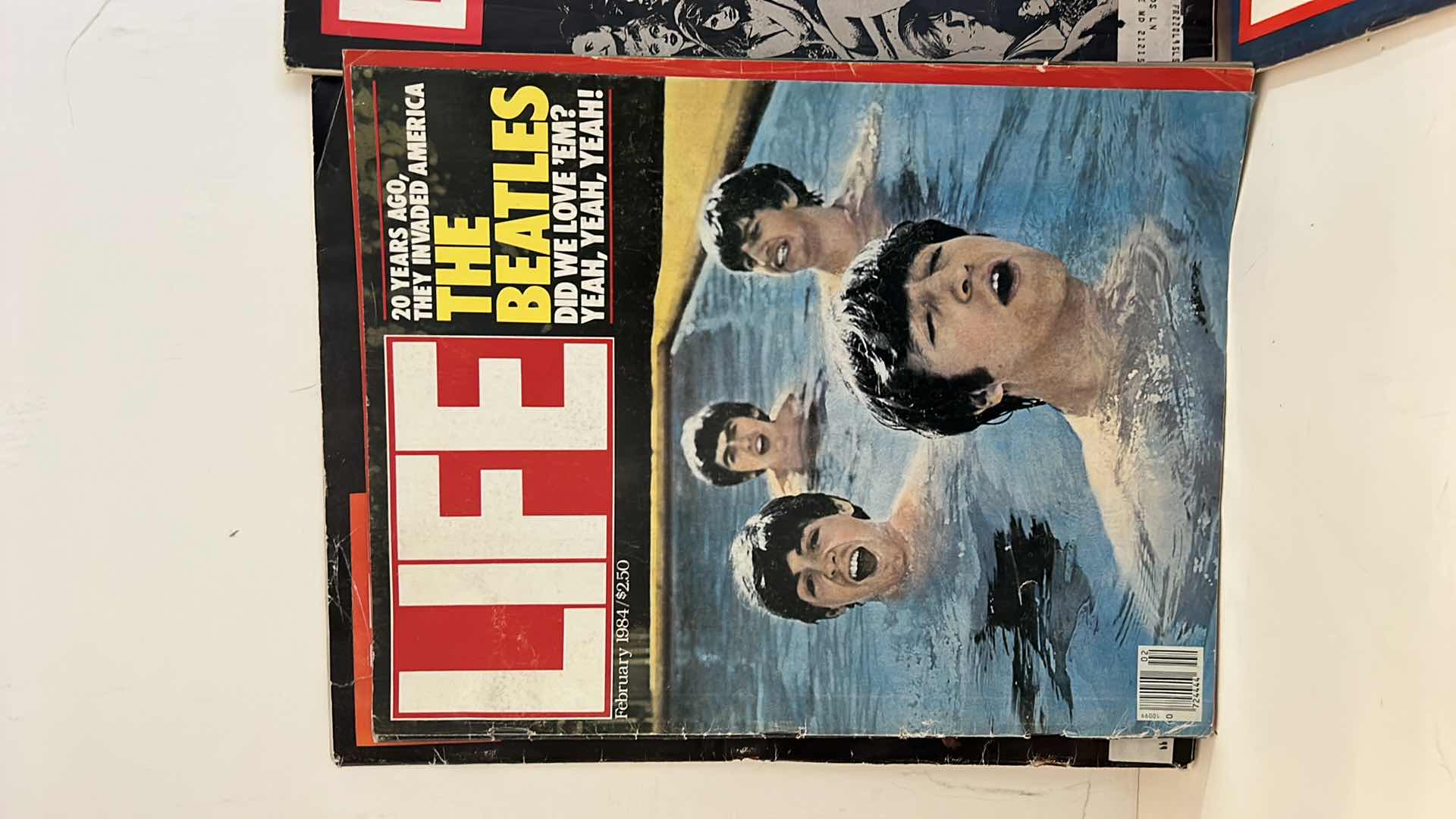 Photo 1 of COLLECTION ON VINTAGE LIFE MAGAZINES FEATURING THE BEATLES PLUS 2 ENTERTAINMENT WEEKLY