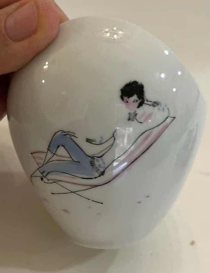 Photo 5 of 2 - HANDCRAFTED SIGNED AND NUMBERED MINIATURE VASES EDELSTEIN BAVARIA “CELINE” H3.5”