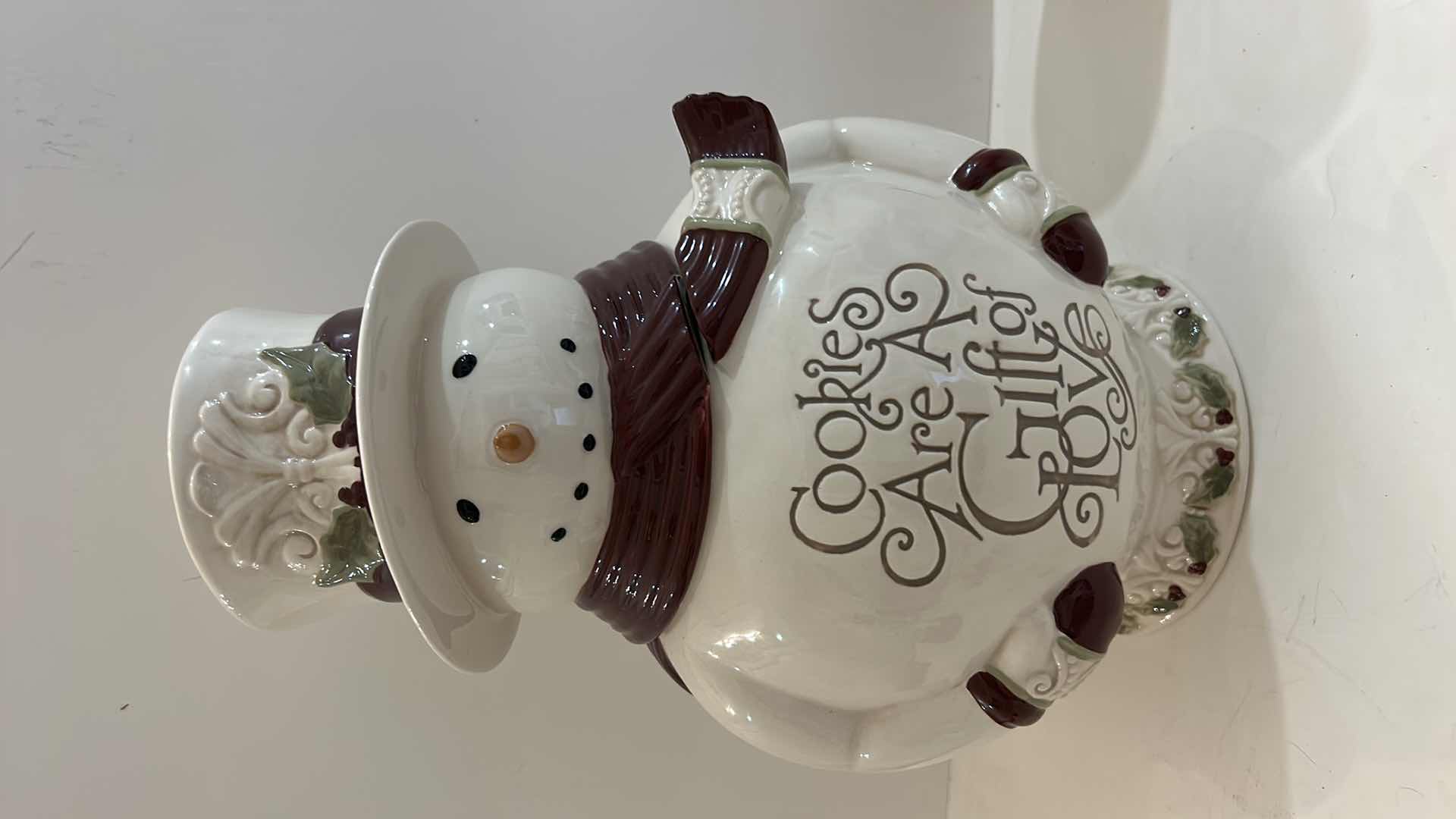 Photo 1 of COOKIE JAR- COOKIES ARE A GIFT OF LOVE SNOWMAN H13.5”