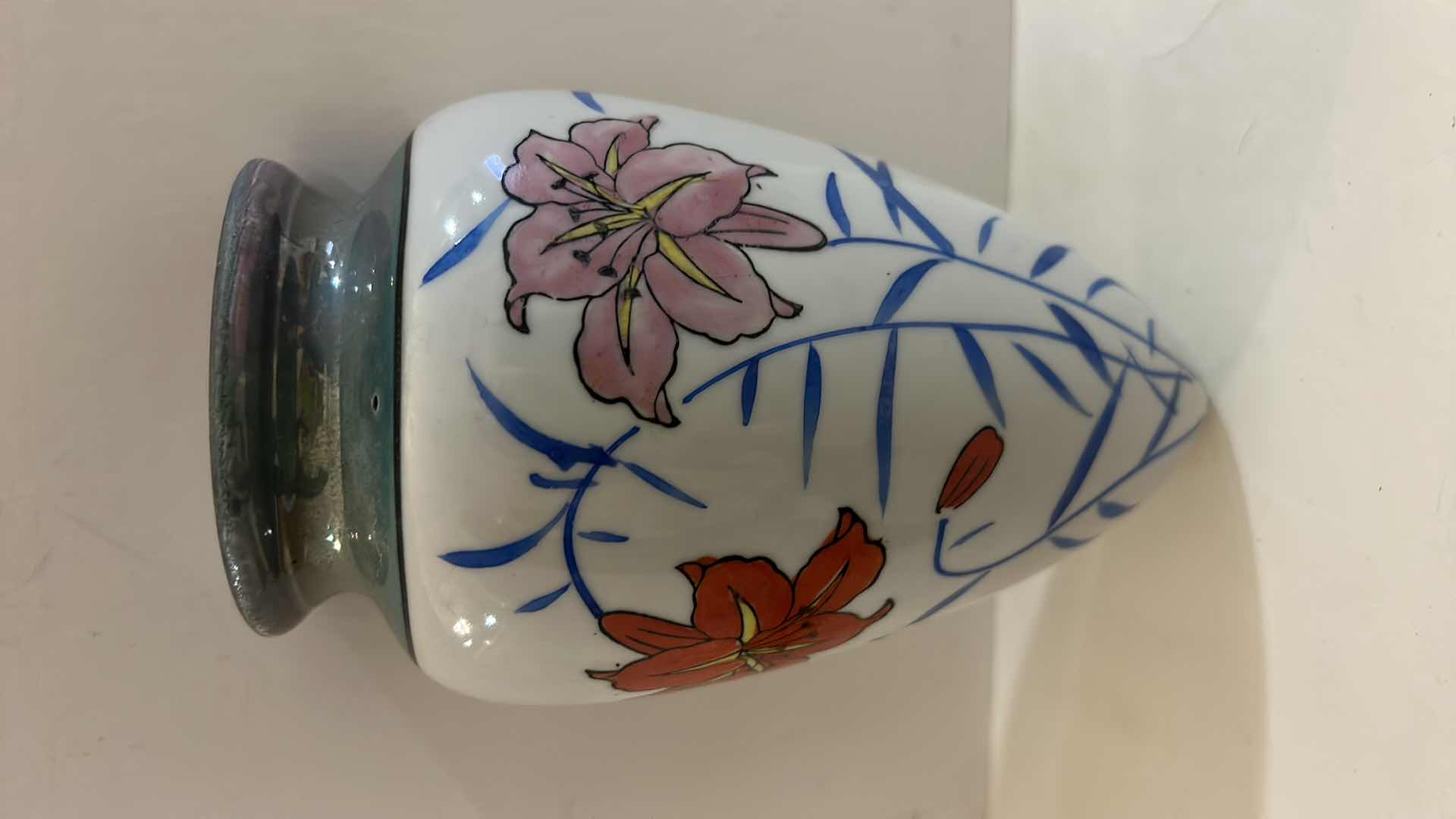 Photo 1 of 4 HAND CRAFTED, PAINTED CERAMIC WALL POCKETS