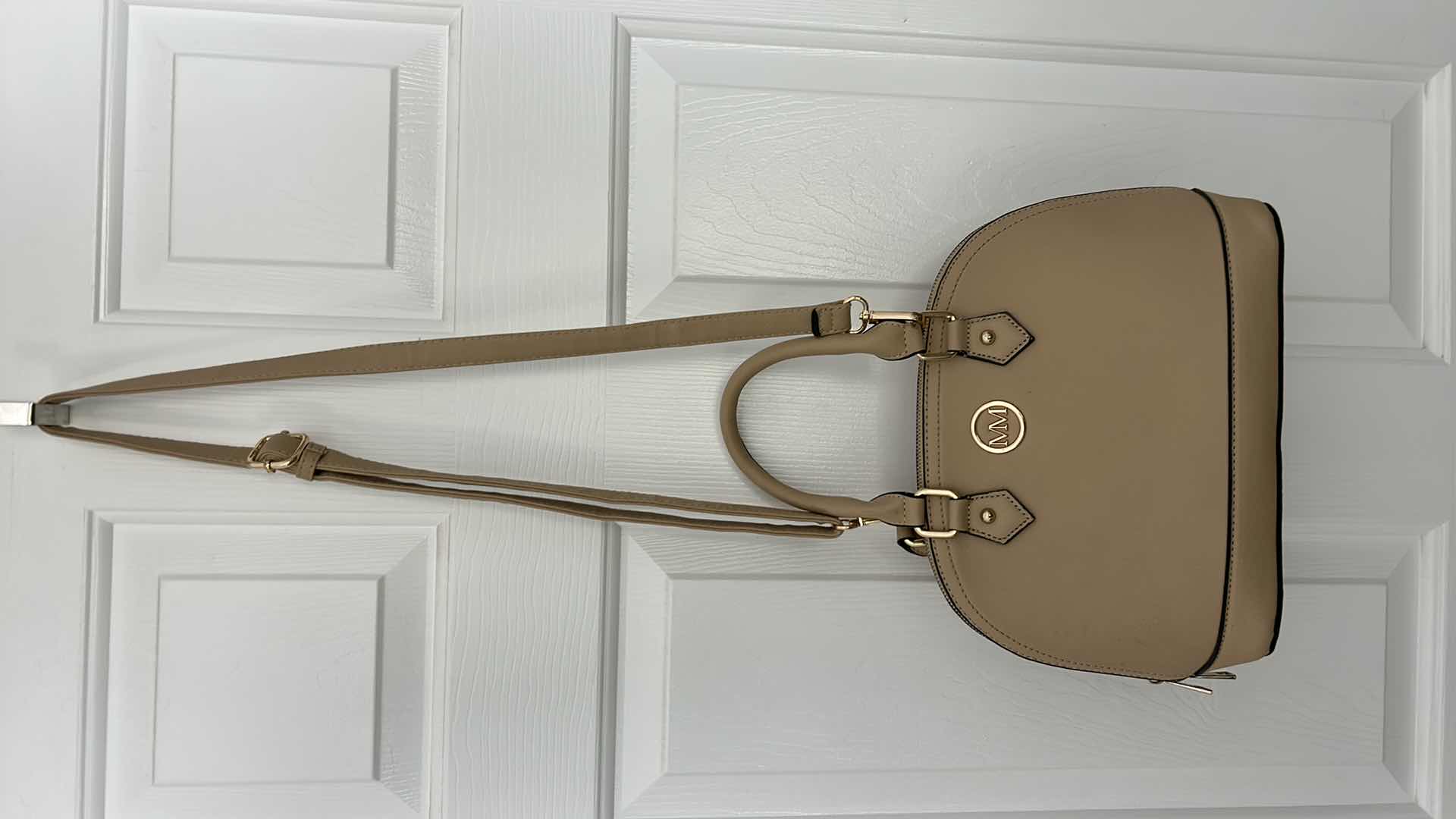 Photo 1 of WOMENS HANDBAG