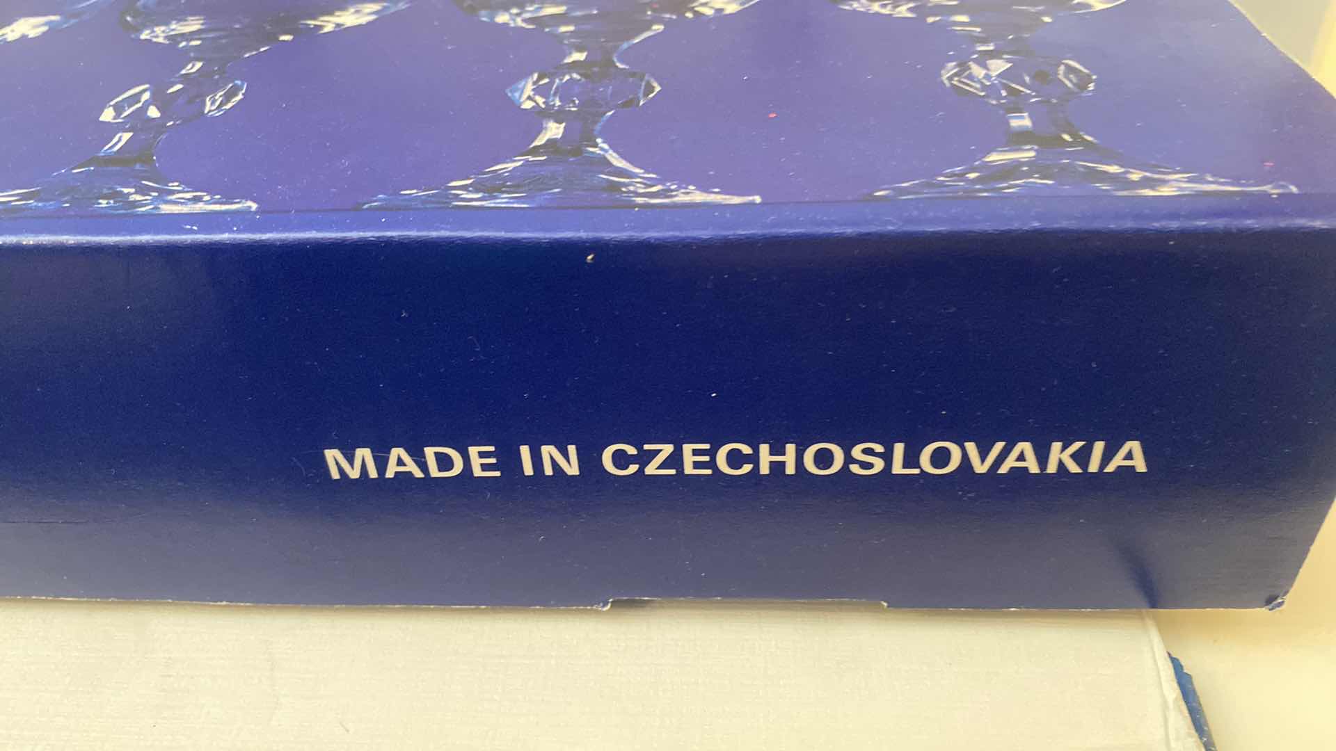 Photo 1 of 6 CLAUDIA RED WINE AND 6 WHITE WINE