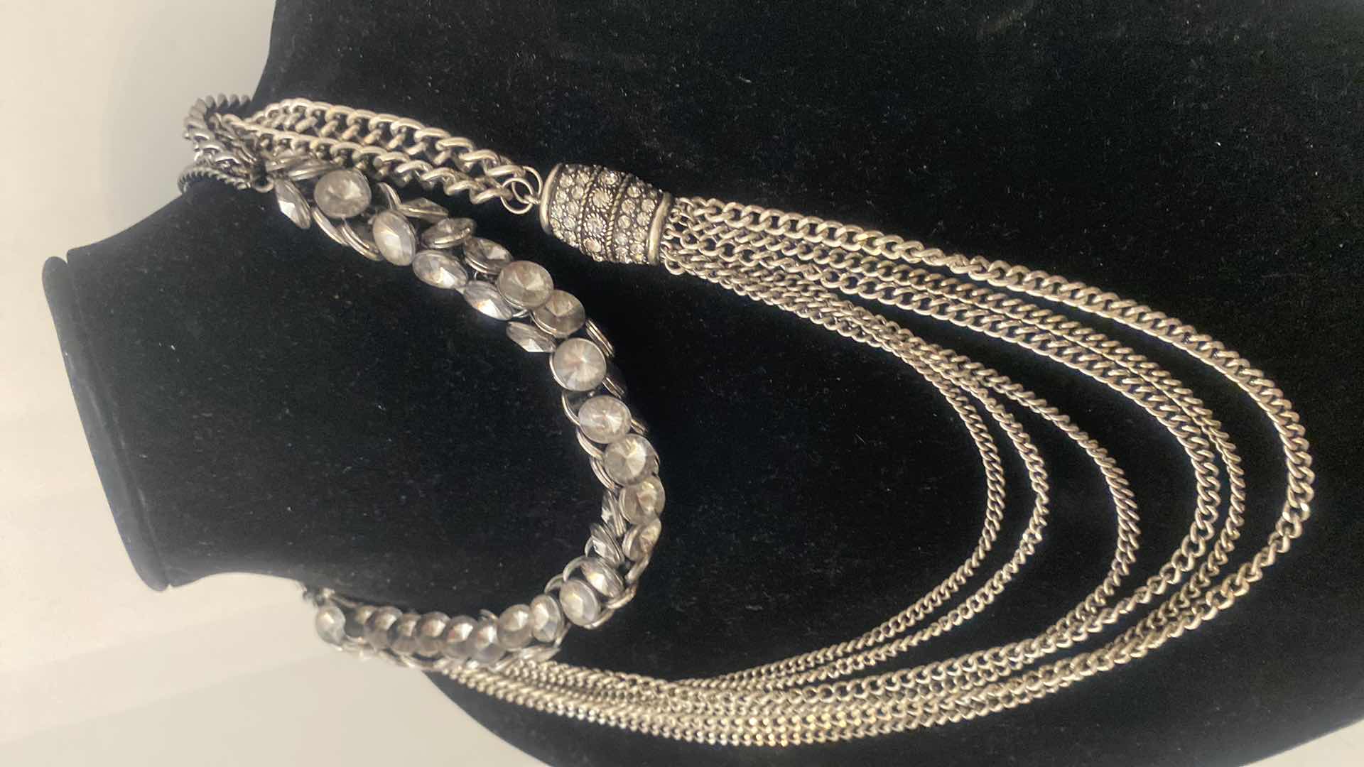 Photo 1 of COSTUME JEWELRY - PAIR OF NECKLACES