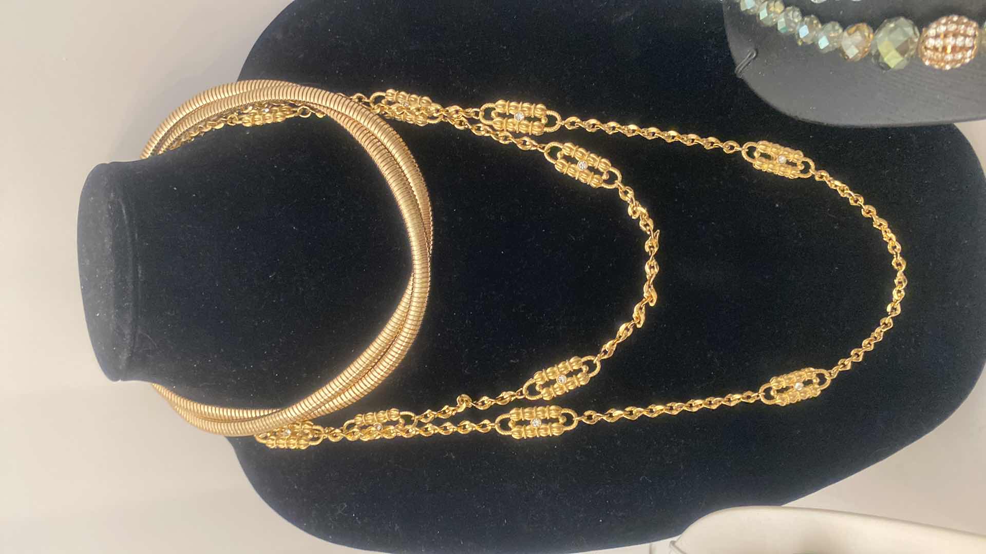 Photo 1 of COSTUME JEWELRY - NECKLACES & EARRINGS