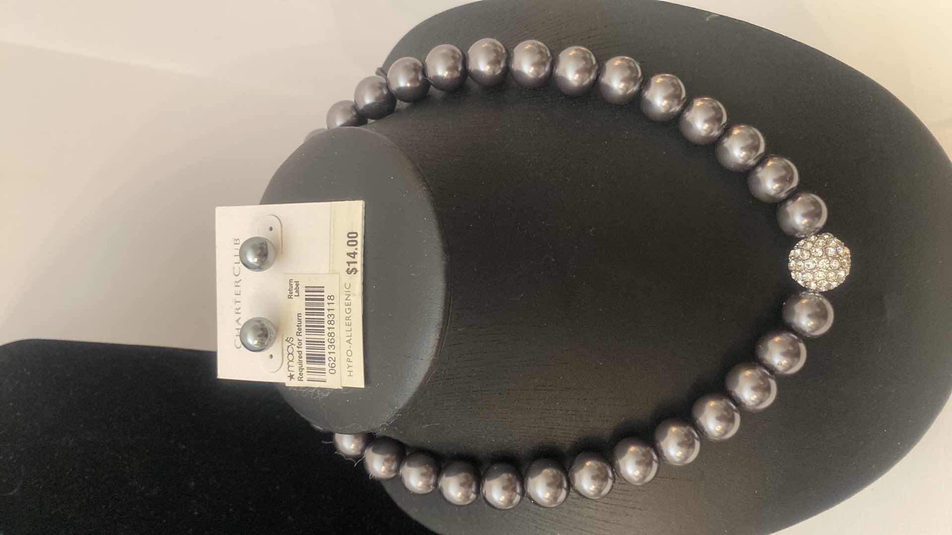 Photo 1 of COSTUME JEWELRY - NECKLACES & EARRINGS