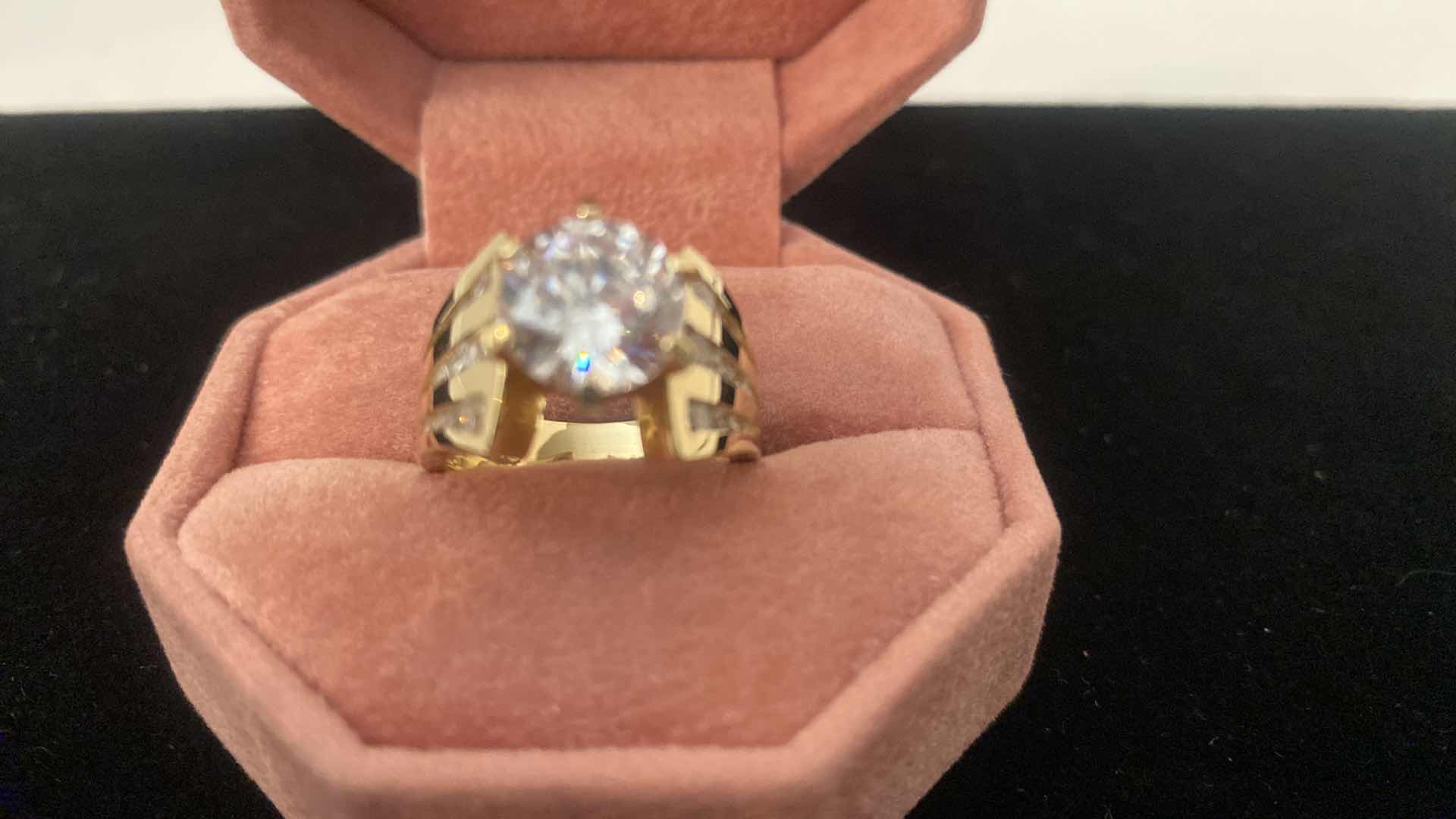 Photo 1 of LADIES JEWELRY - 10K GOLD RING WITH SIMULATED STONES APPROX SIZE 5 1/2 OR 6