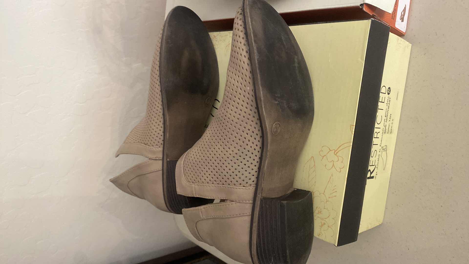 Photo 1 of 3 PAIRS WOMEN SIZE 6 1/2 SHOES