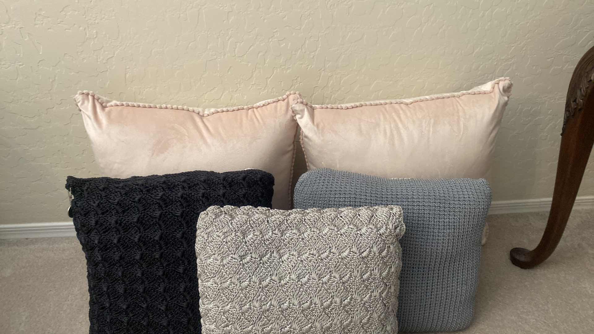 Photo 1 of TOSS PILLOWS