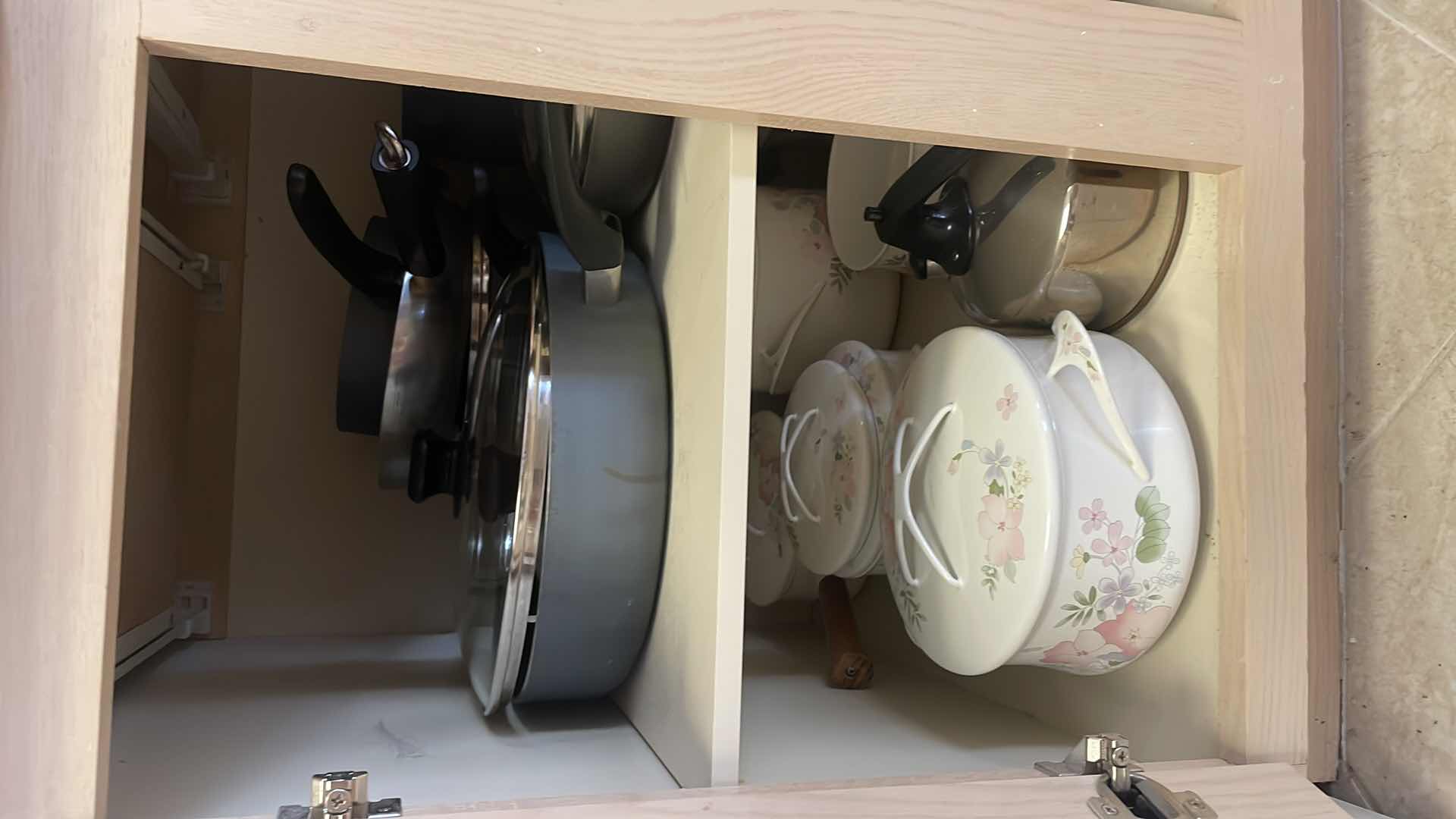Photo 1 of CONTENTS OF KITCHEN CABINET- POTS & PANS