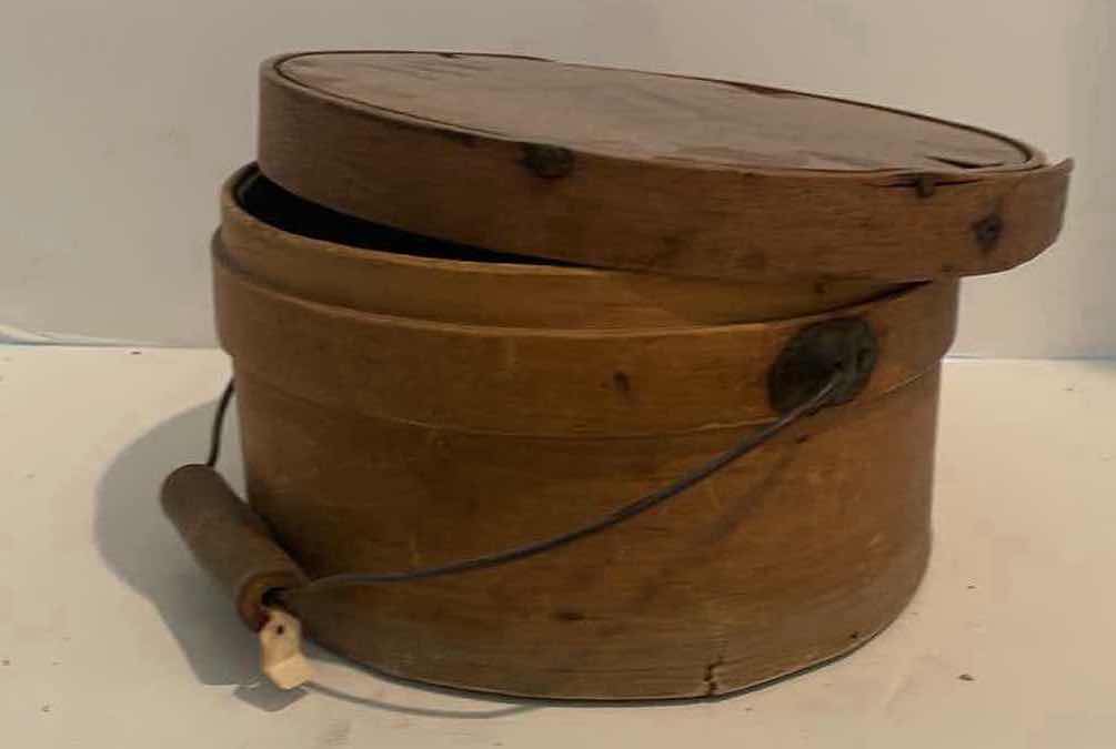 Photo 1 of ANTIQUE WOODEN GRAIN STORAGE WITH HANDLE 7”