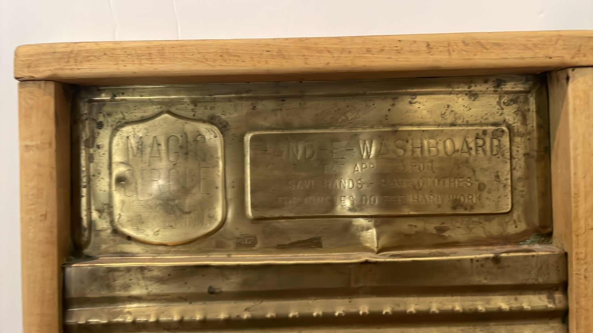 Photo 1 of MAGIC CIRCLE HAND-E-WASHBOARD 24”x12”