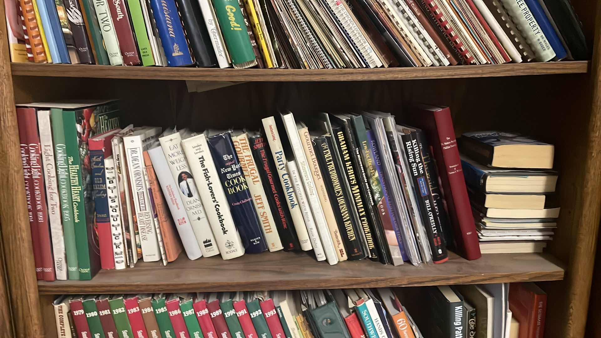 Photo 1 of ASSORTED BOOKS