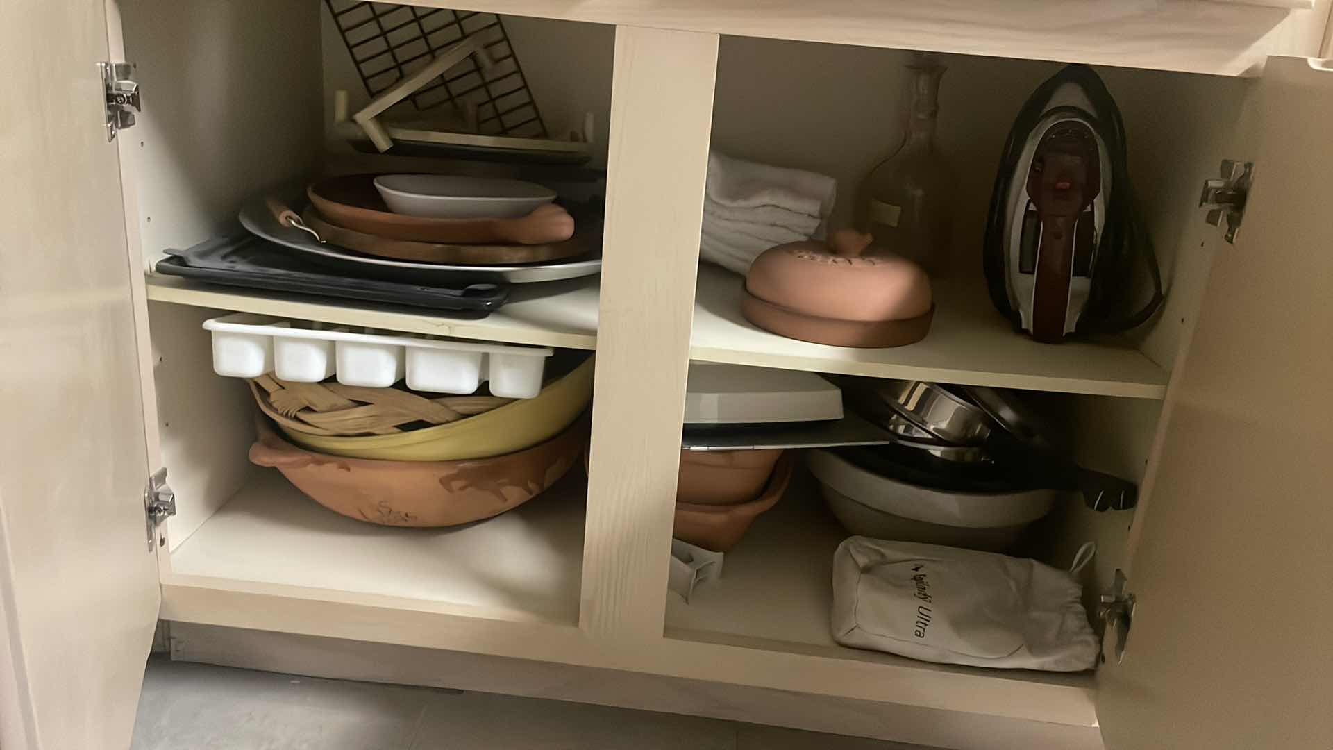 Photo 1 of CONTENTS OF GARAGE CABINET