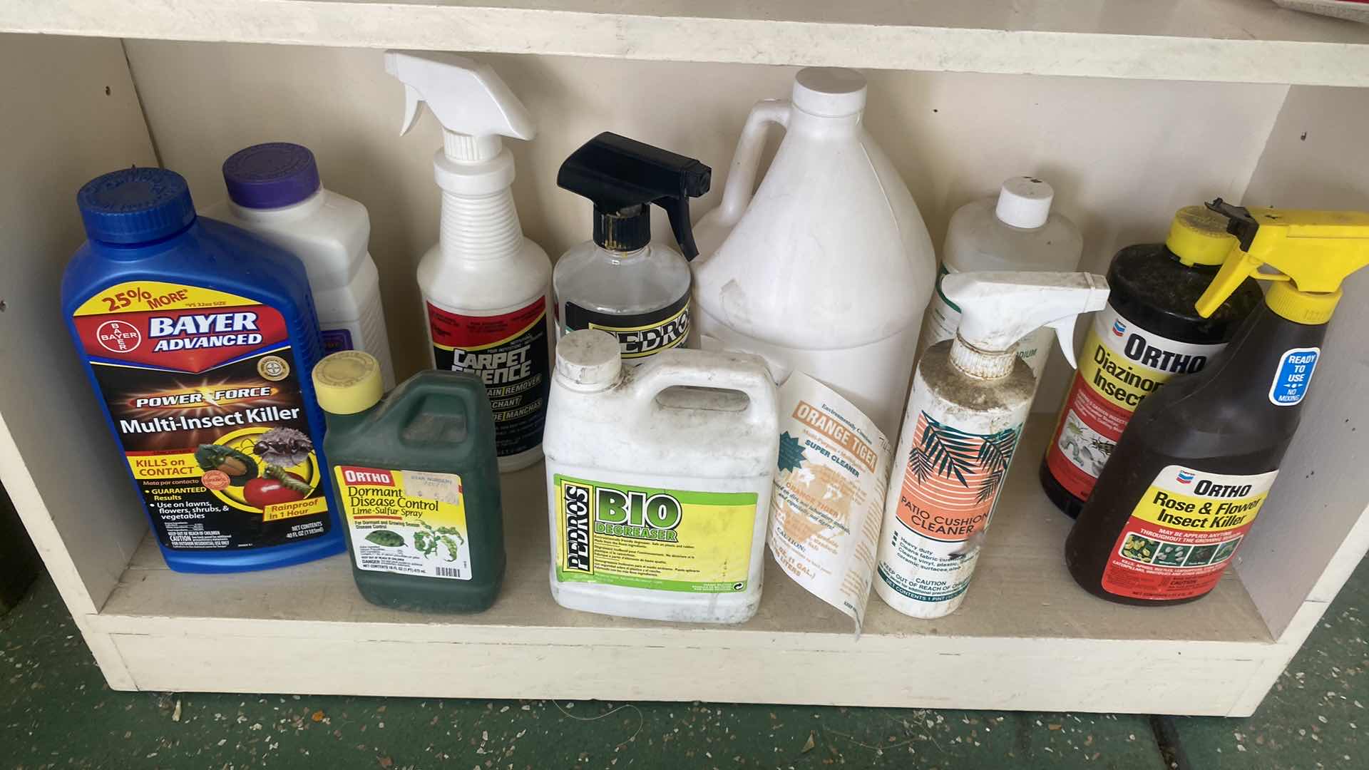 Photo 1 of 2 SHELF BOOKCASE WITH GARDENING & HOUSEHOLD CHEMICALS 30“ x 9“ H30 1/2”