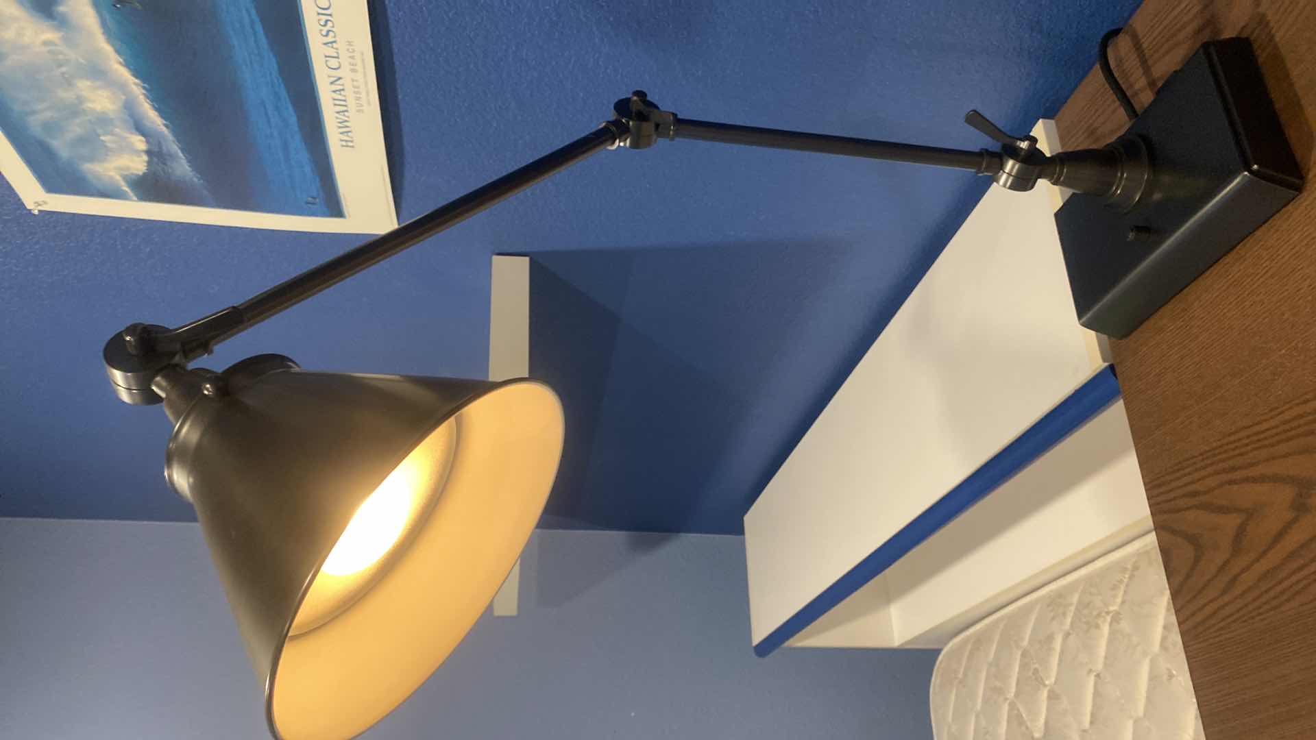 Photo 1 of ADJUSTABLE DESK LAMP H31”