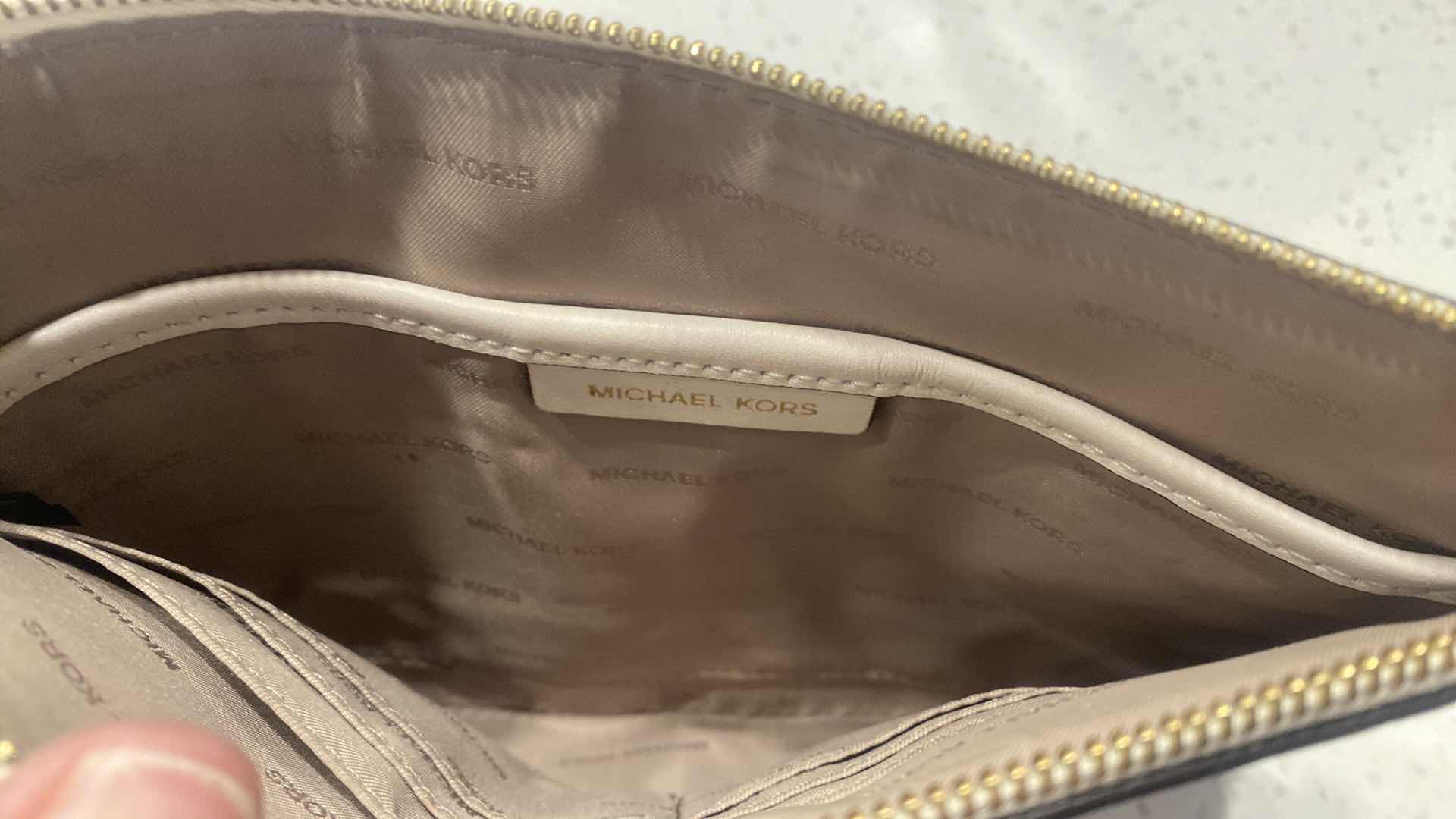 Photo 3 of MICHAEL KORS HANDBAG 9 1/2” X 7”