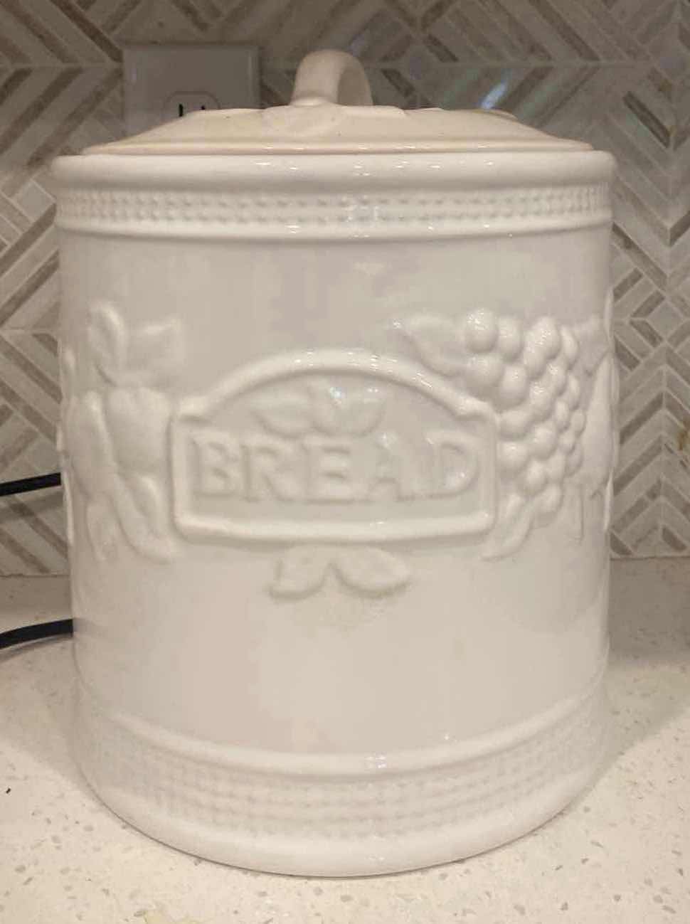 Photo 1 of LARGE CANISTER 10” x 10”