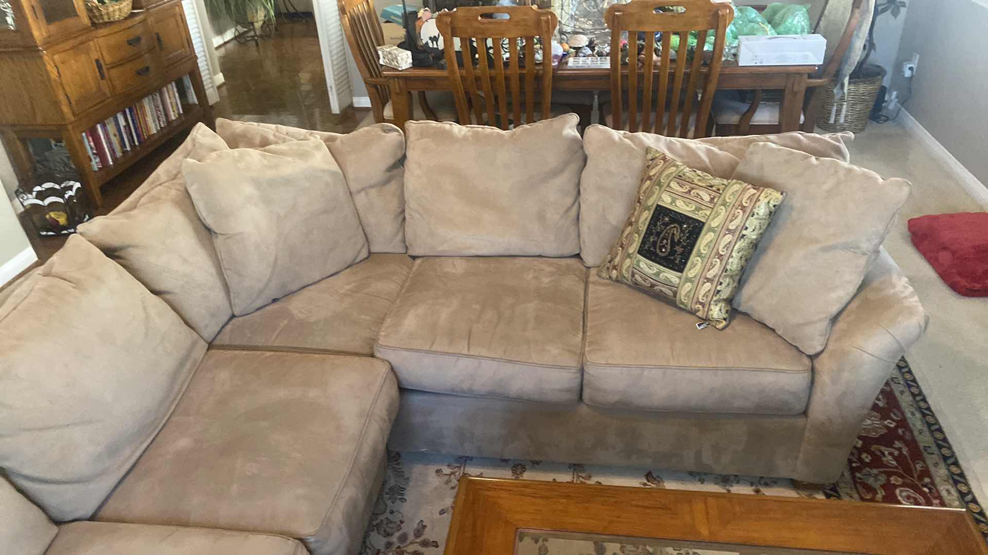 Photo 4 of 2 PIECE BEAHUS SECTIONAL MICROFIBER SOFA 85“ x 114“