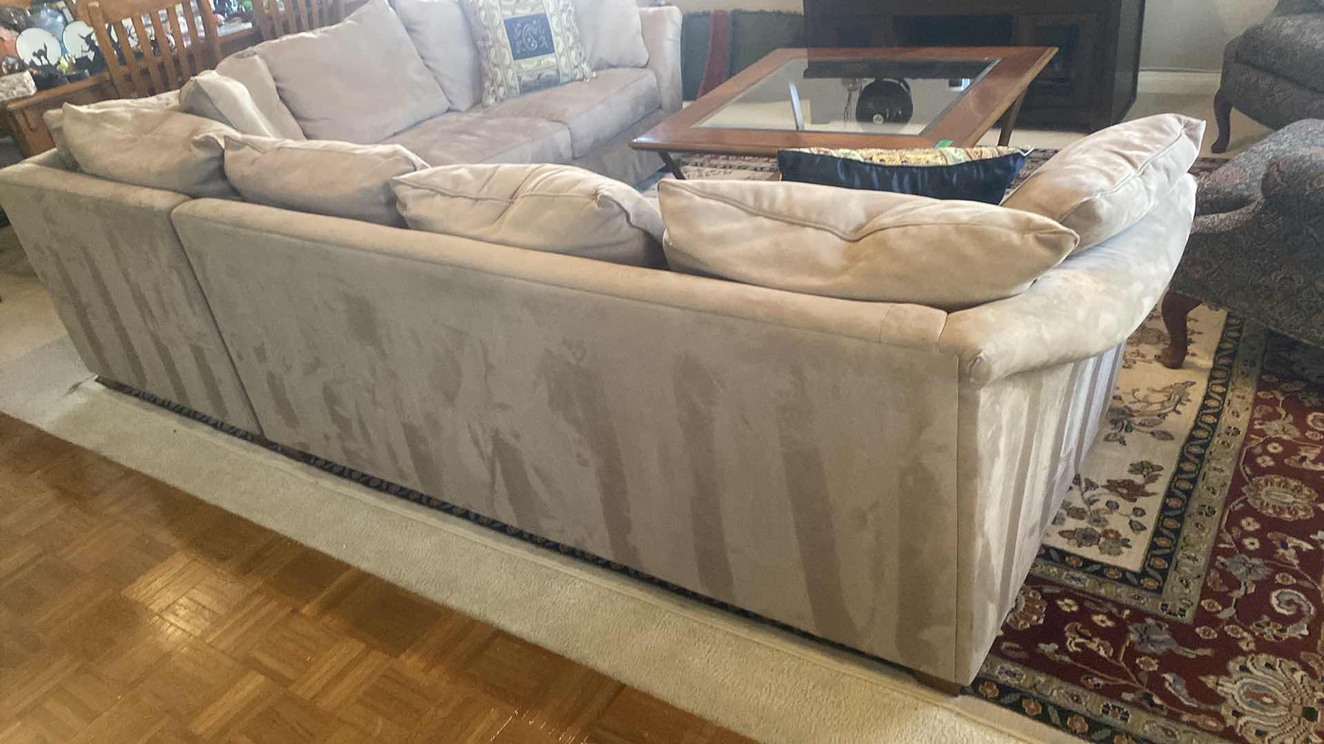 Photo 5 of 2 PIECE BEAHUS SECTIONAL MICROFIBER SOFA 85“ x 114“