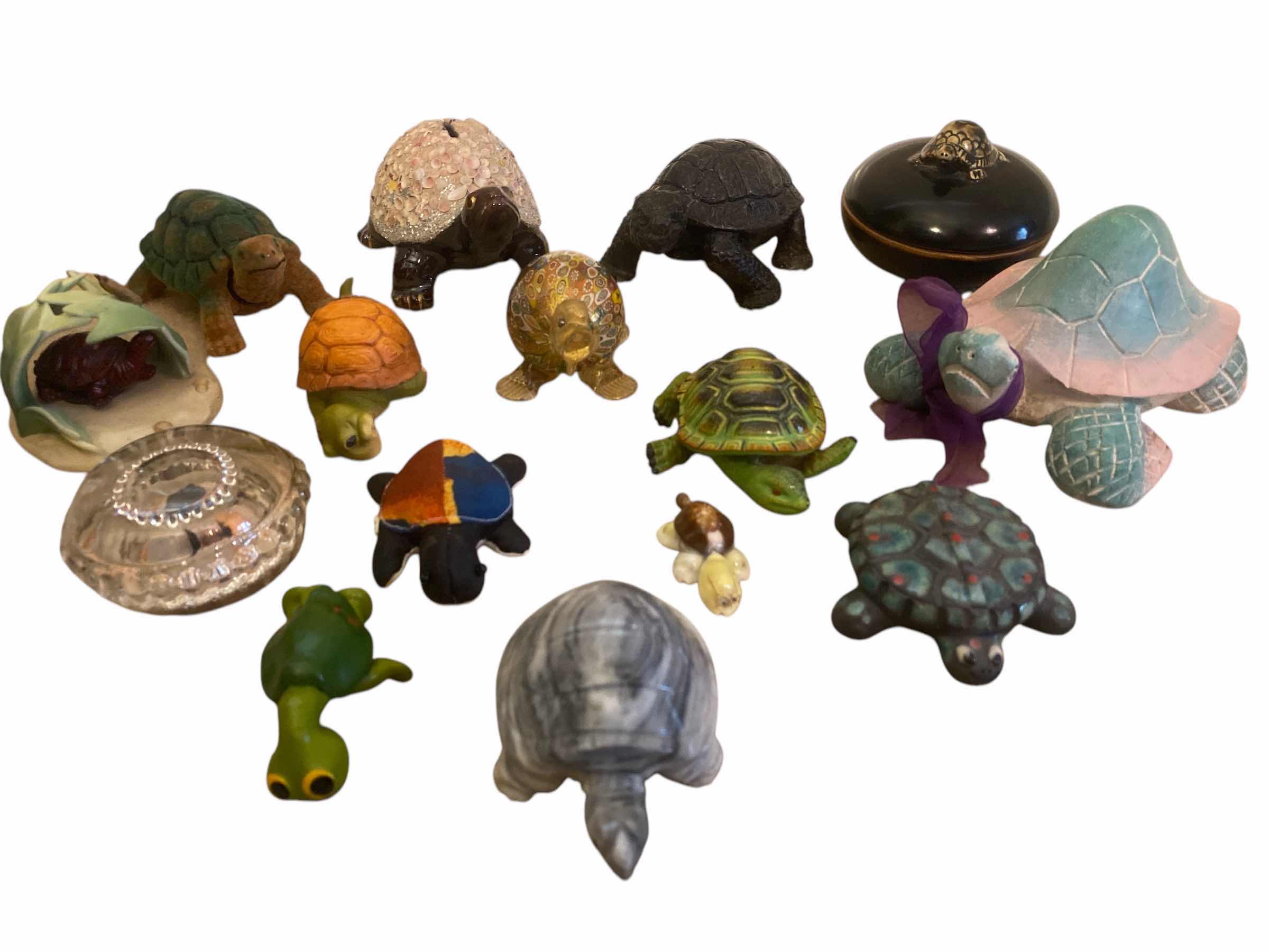 Photo 1 of 15 - TURTLE COLLECTION LARGEST 6 1/2” x 5”