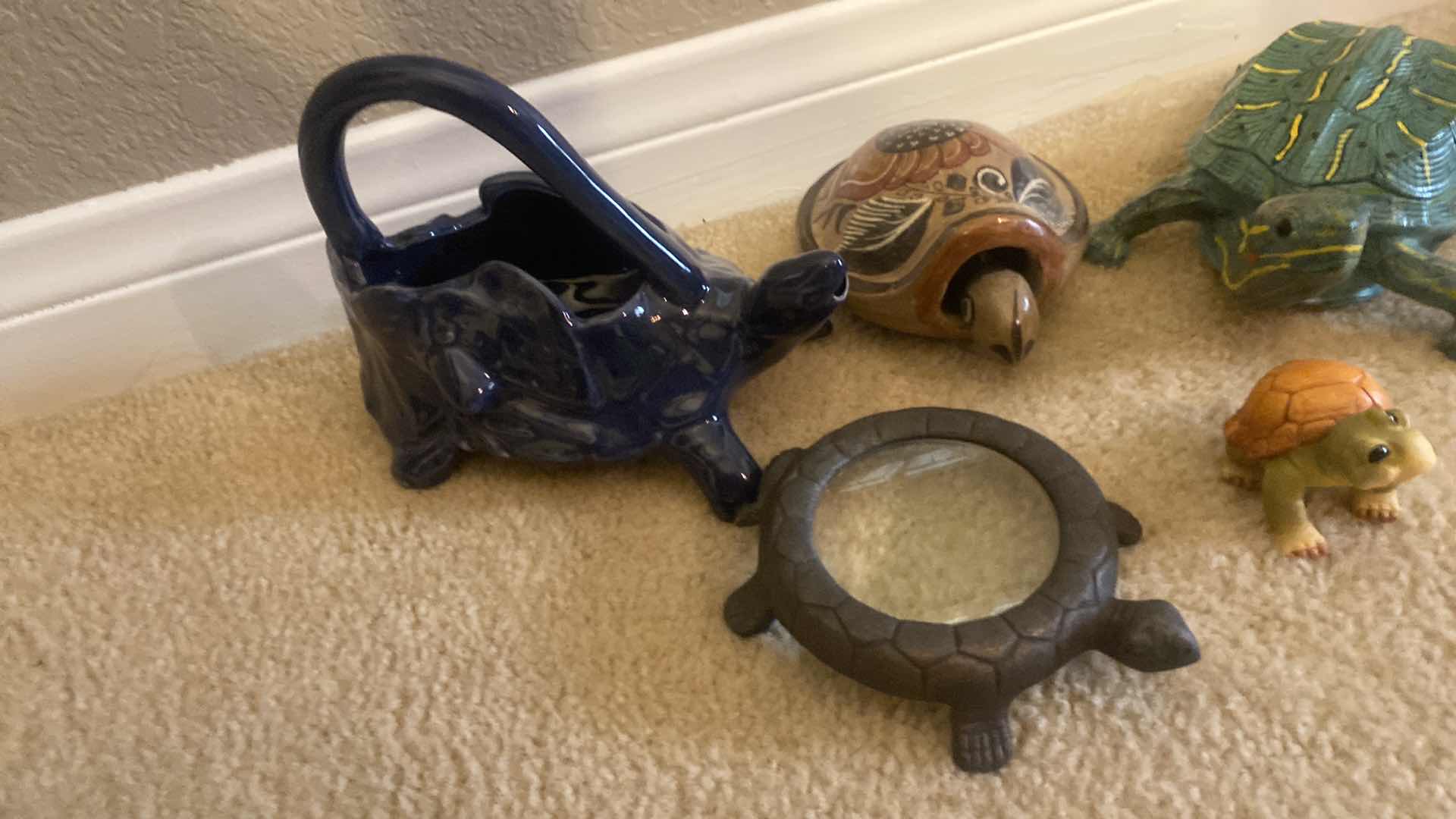 Photo 3 of 5 - TURTLE COLLECTION LARGEST 10” x 5”