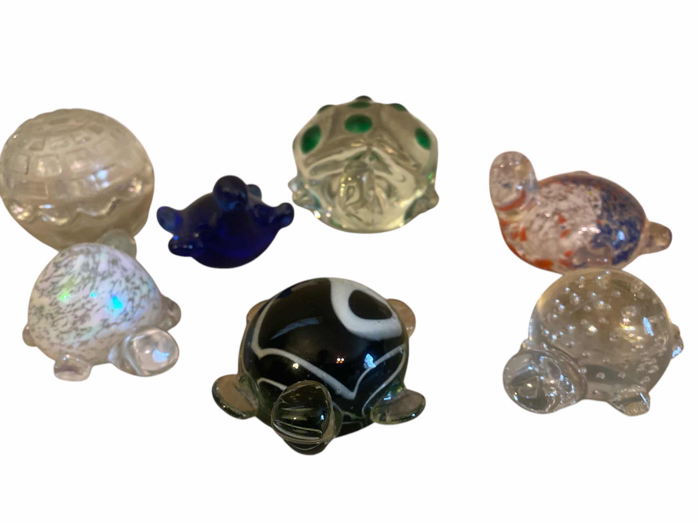Photo 1 of 7 - GLASS TURTLE COLLECTION LARGEST 6” x 4”