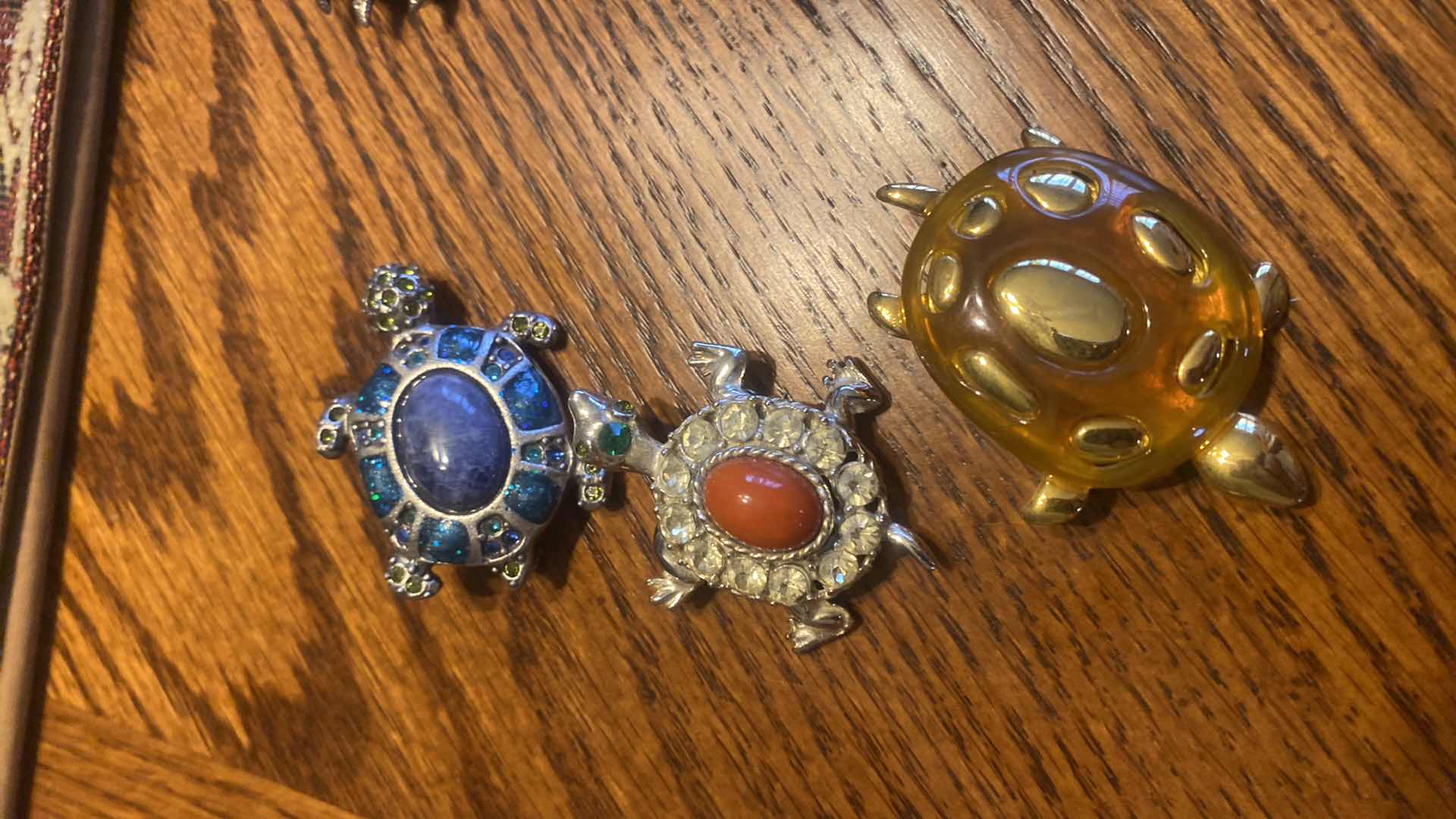 Photo 1 of 9 - TURTLE PINS COSTUME JEWELRY