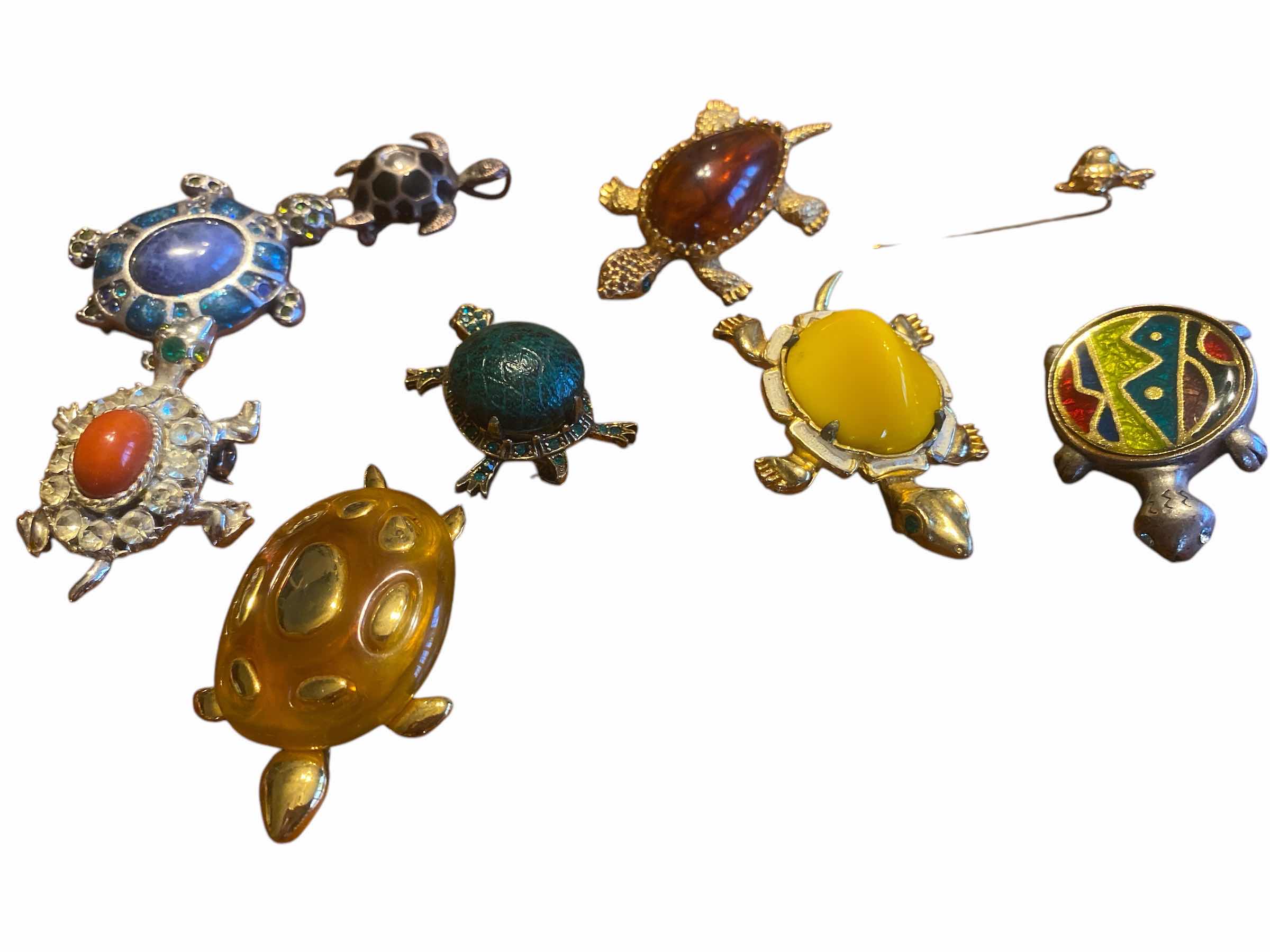 Photo 1 of 9 - TURTLE PINS COSTUME JEWELRY