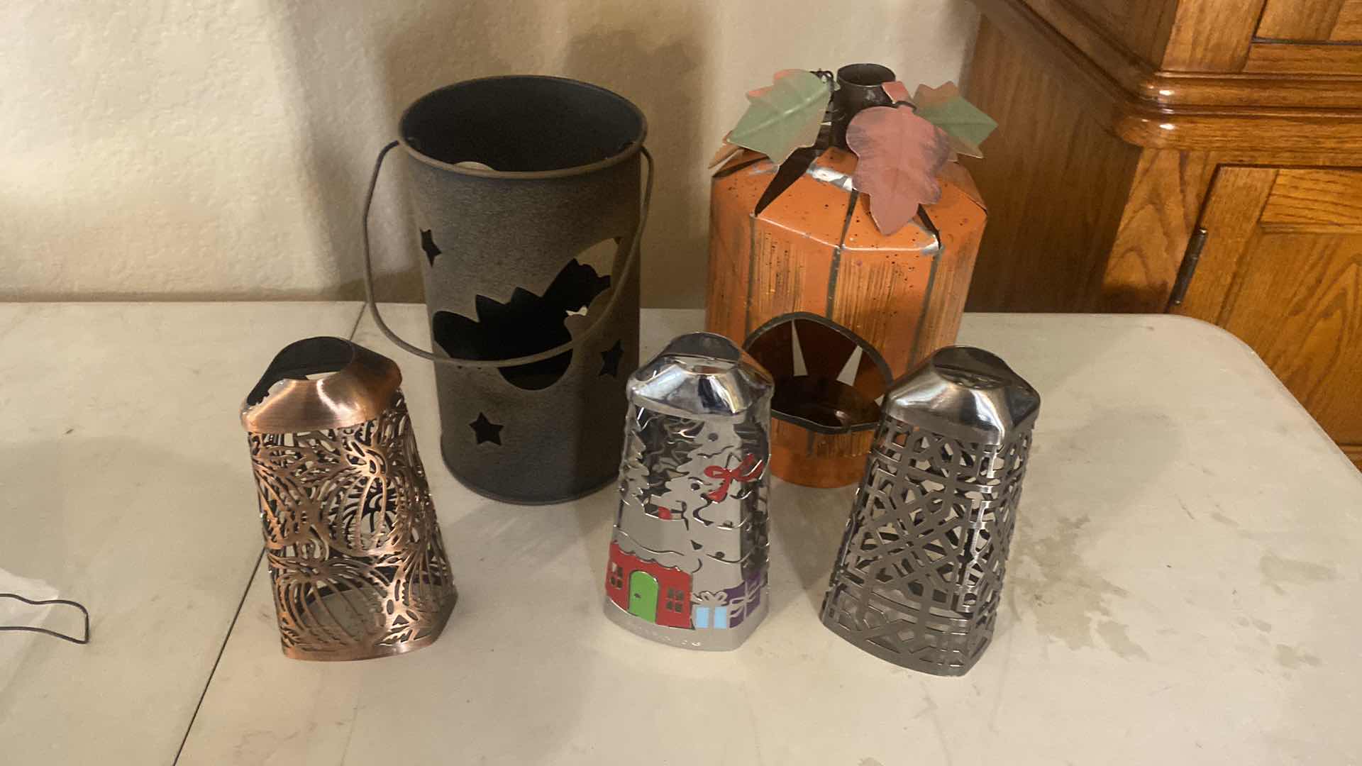 Photo 1 of 5 - METAL HOLIDAY LUMINARIES & MORE