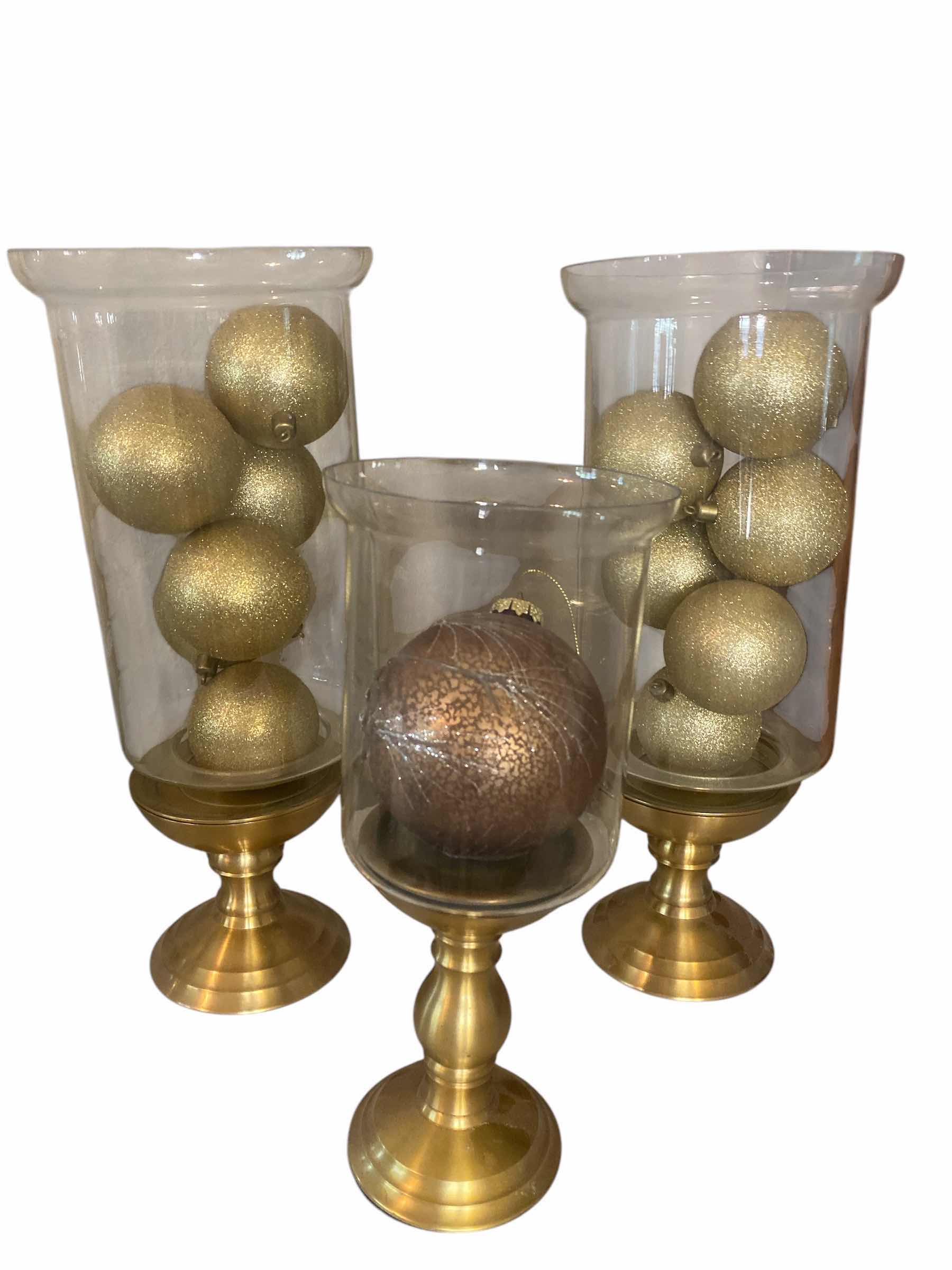 Photo 1 of 3 - CANDLE HOLDERS H15”