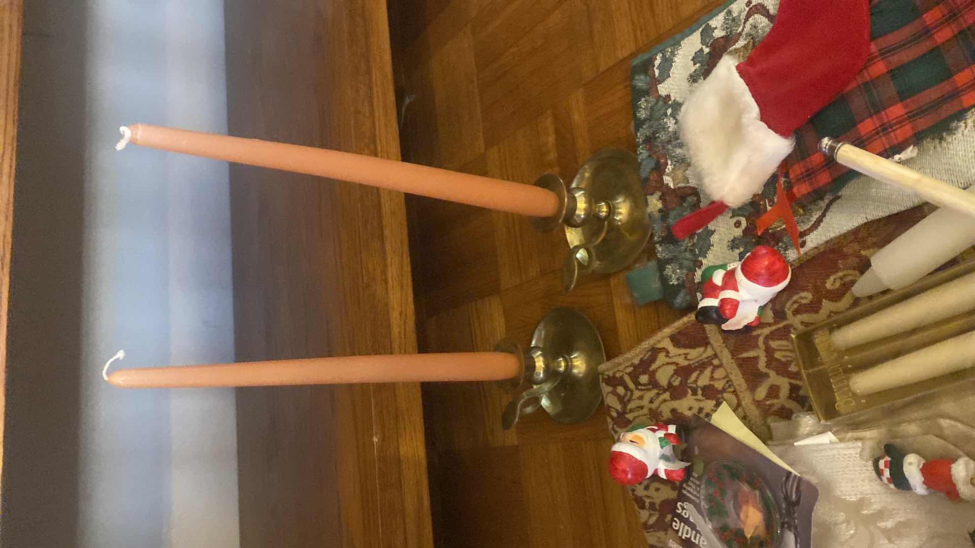 Photo 5 of 2 - TABLE RUNNERS, CANDLE HOLDERS WITH CANDLES & NAPKIN RINGS