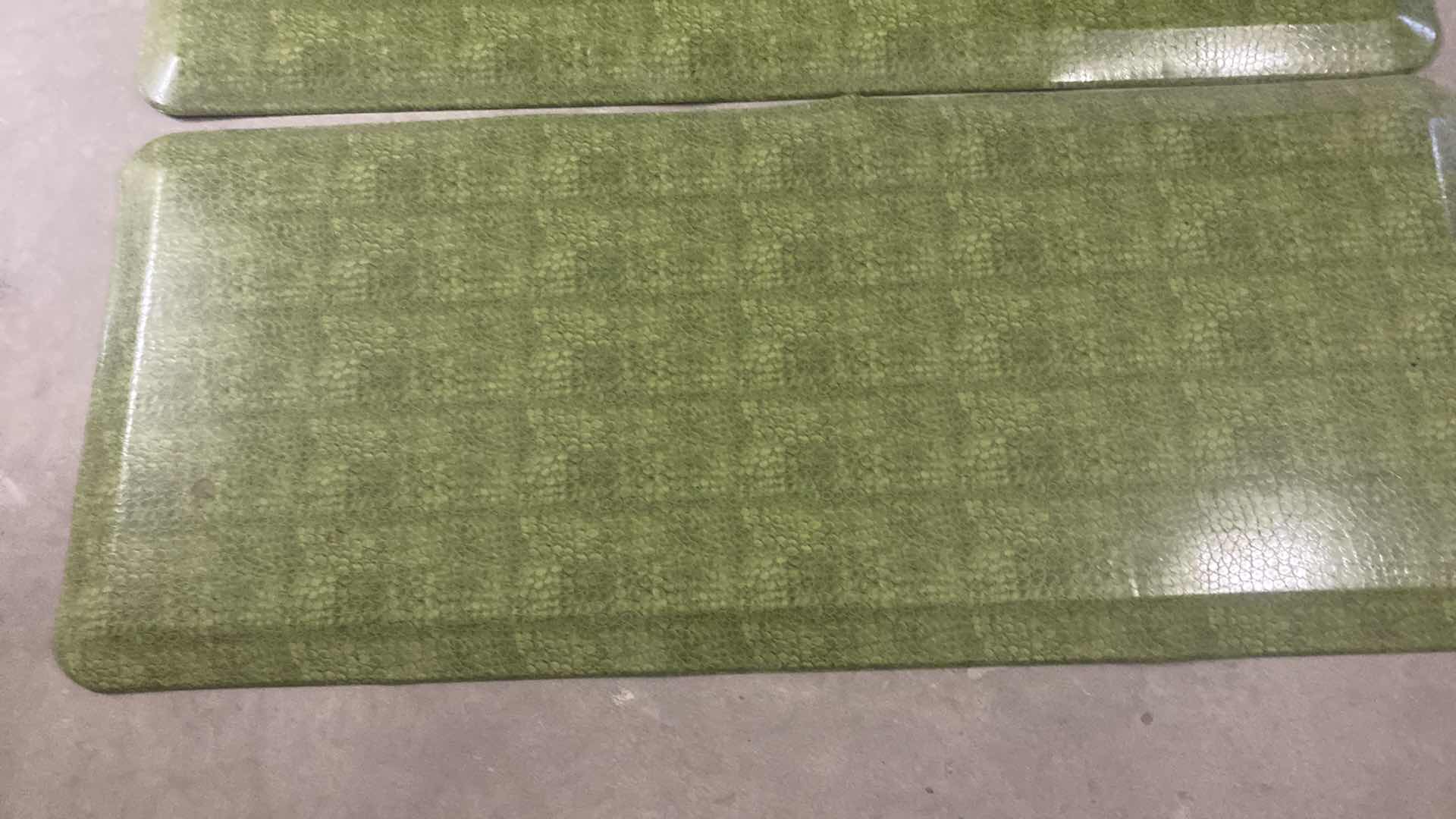 Photo 2 of 2 - CUSHIONED MATS 48” x 20”