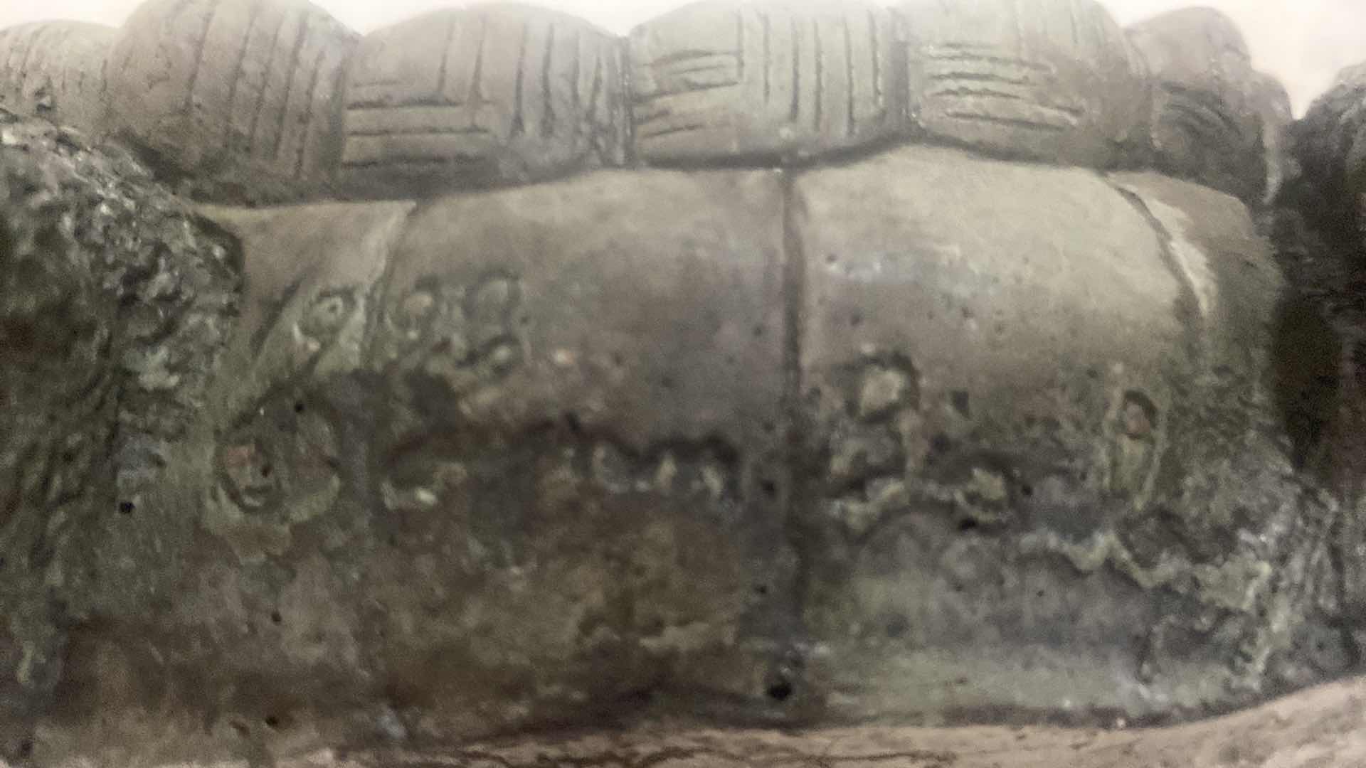 Photo 1 of 1998 CONCRETE TURTLE SIGNED 10” x 7 1/2”