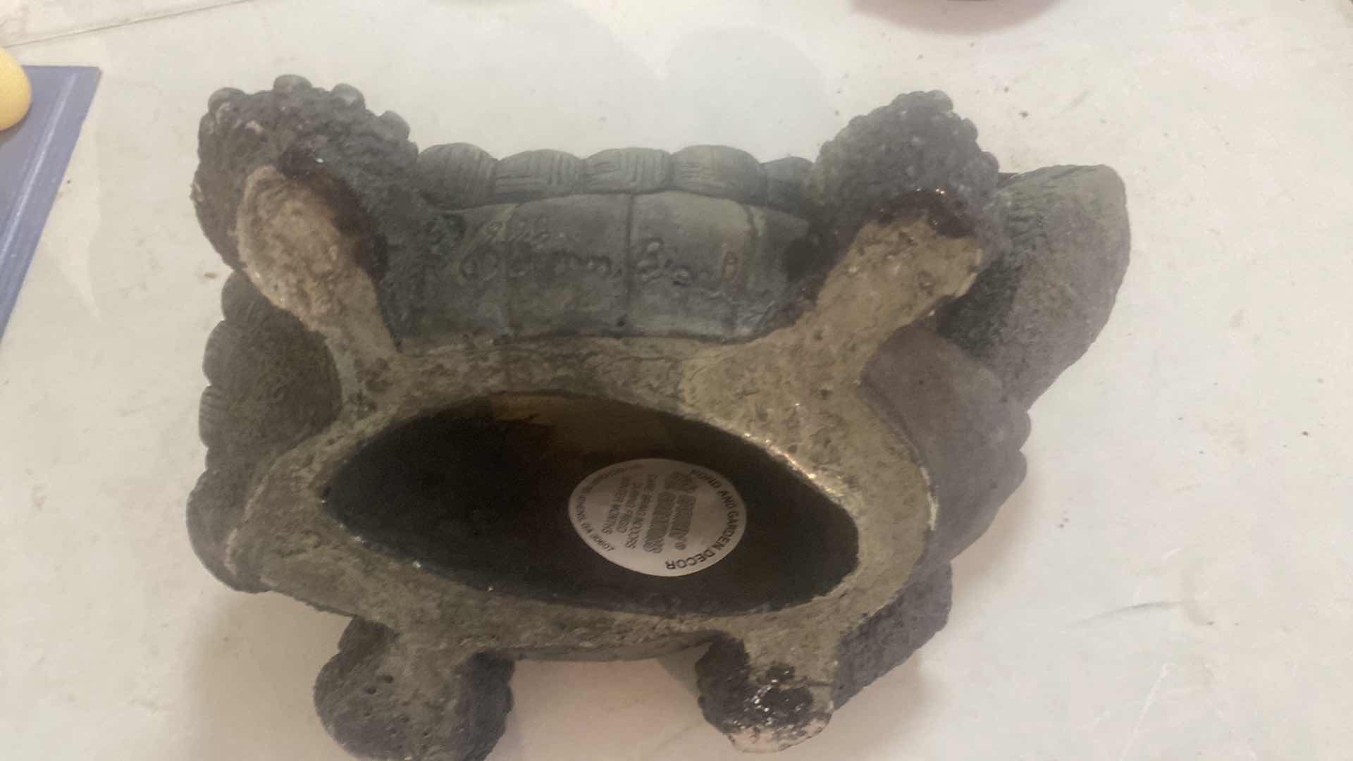 Photo 1 of 1998 CONCRETE TURTLE SIGNED 10” x 7 1/2”