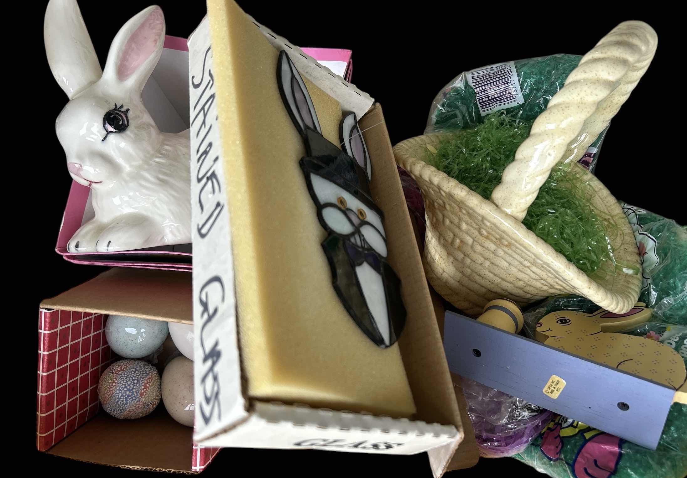 Photo 1 of TUB OF EASTER DECOR