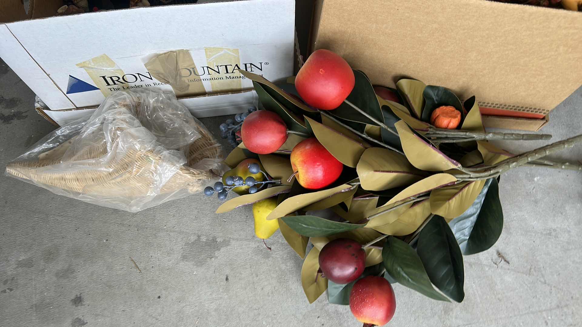 Photo 1 of 2 BOXES THANKSGIVING DECOR