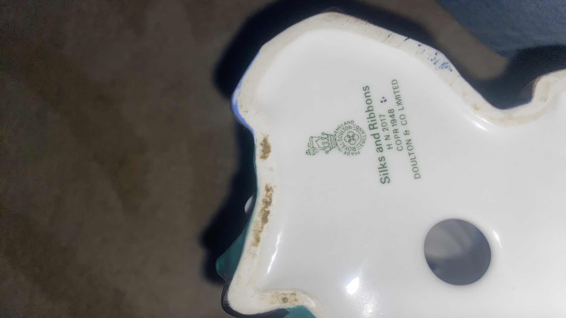 Photo 1 of ROYAL DOULTON SILKS AND RIBBONS FIGURINE H5 3/4”