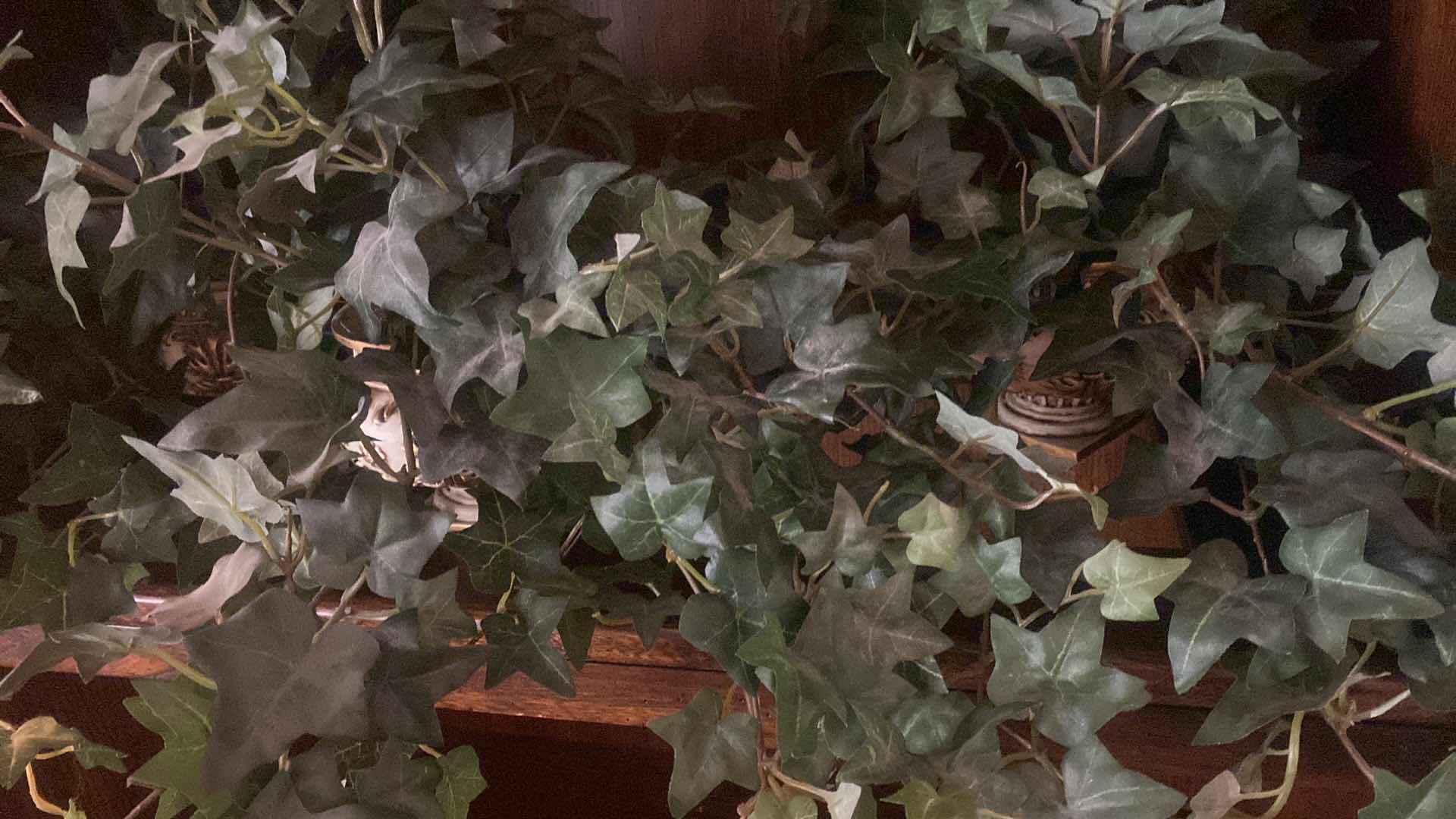 Photo 1 of 3 - MINI RESIN IVY POTS - POT MEASURES 6” x 4 1/2”