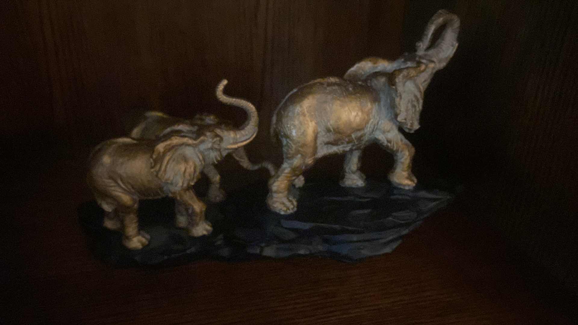 Photo 1 of ELEPHANT FAMILY STATUE RESIN 14” x 8 1/2”