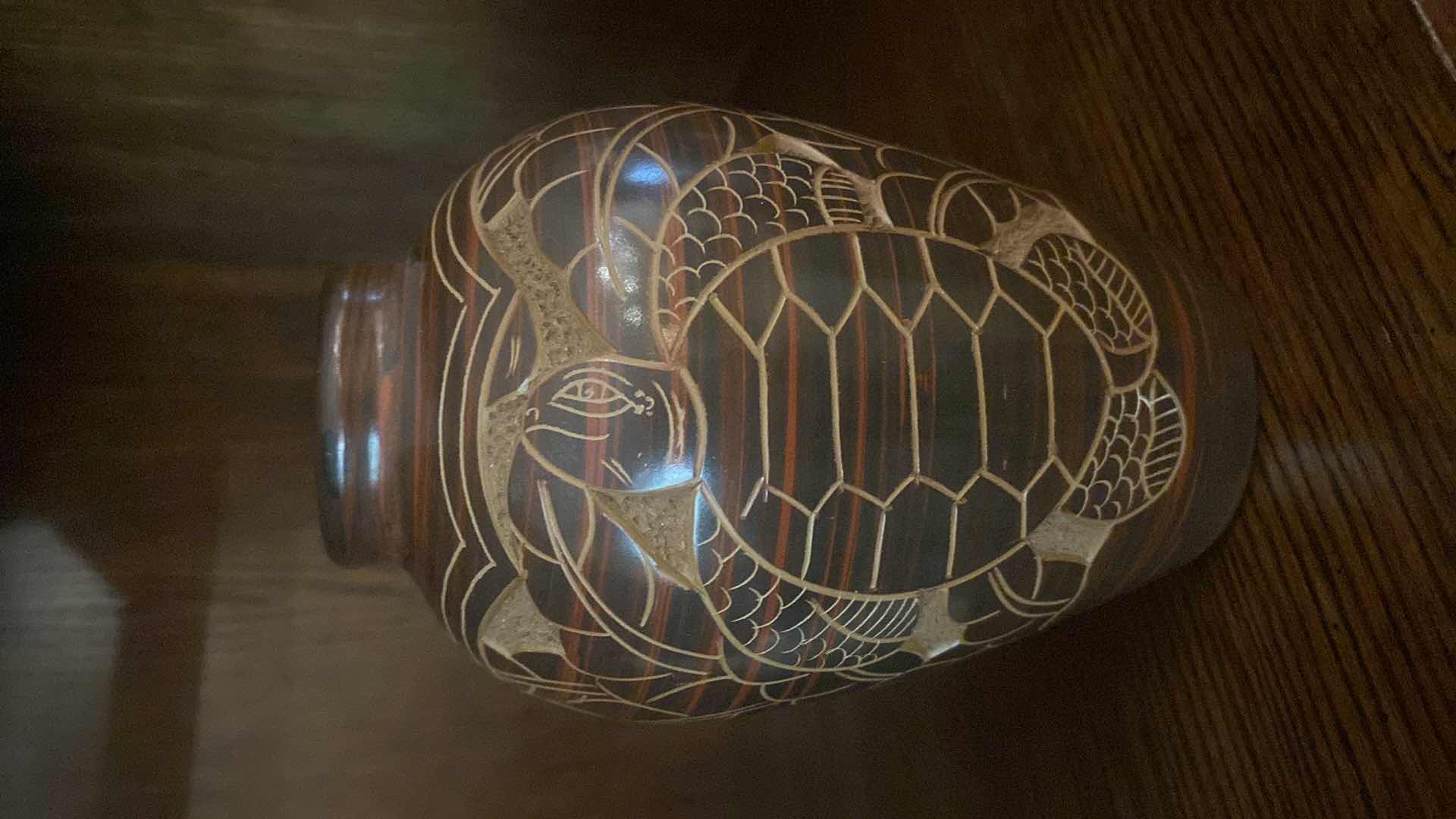 Photo 1 of WOOD CARVED VASE WITH TURTLE FROM COSTA RICA H6 1/2”
