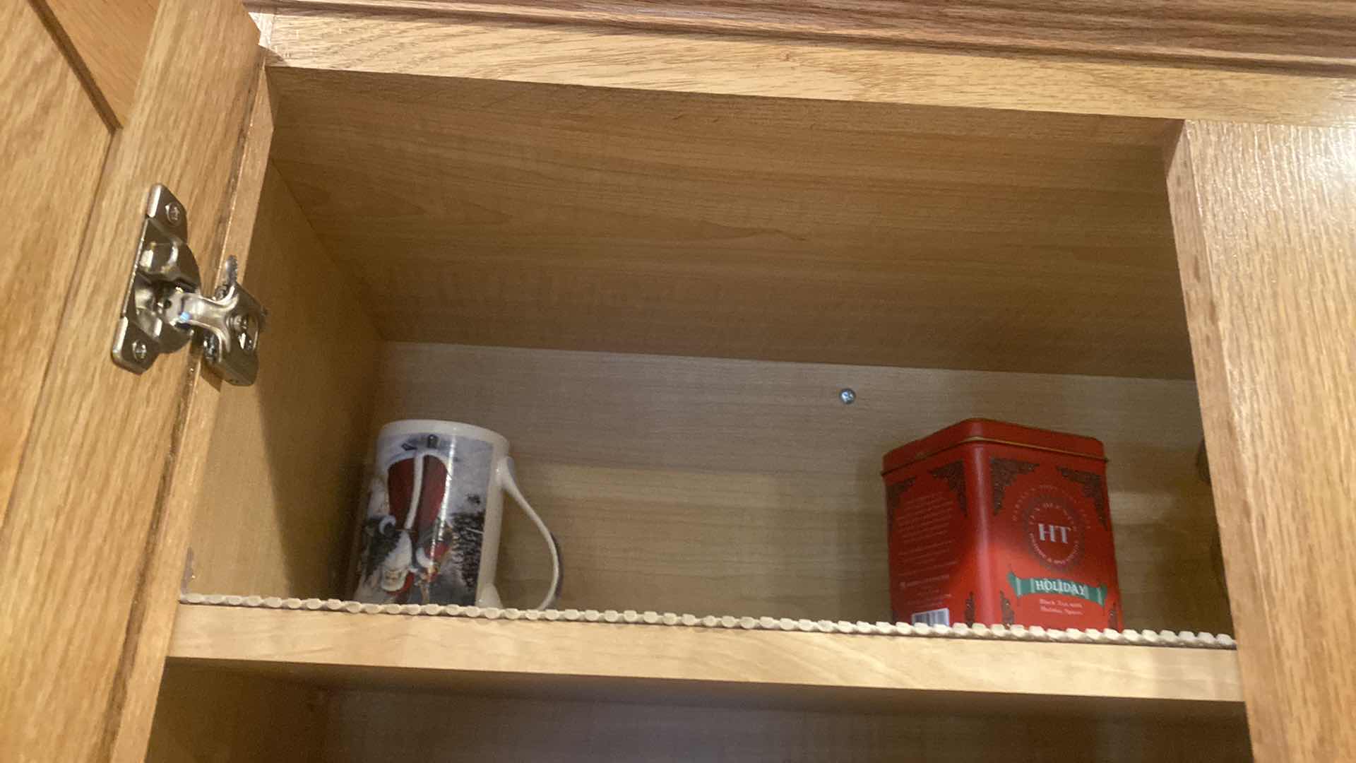 Photo 1 of CONTENTS OF CABINET - GLASSES COFFEE CUPS TRAVEL CUPS